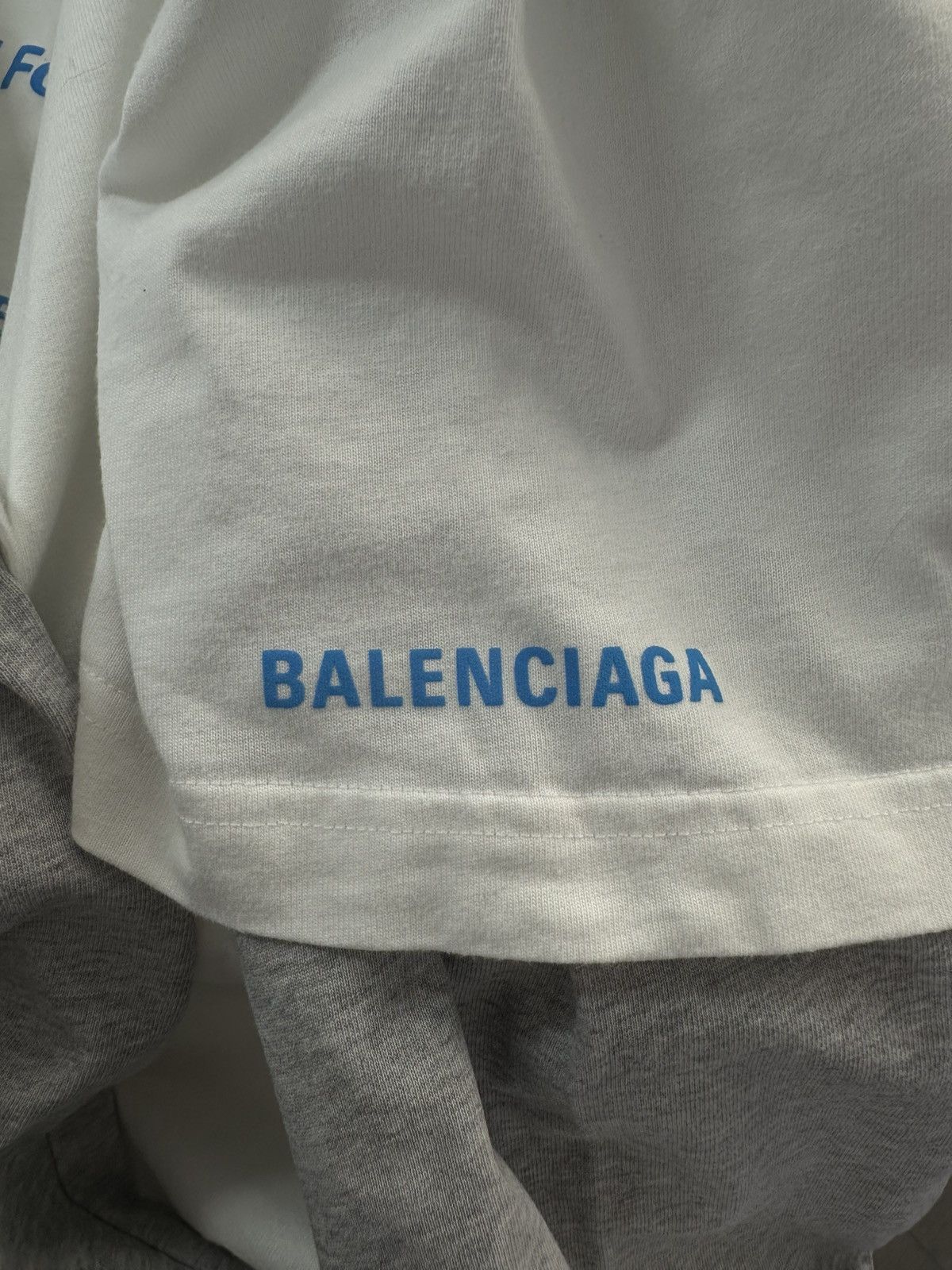 Balenciaga Balenciaga WFP long-sleeve Size US L / EU 52-54 / 3 - 4 Thumbnail