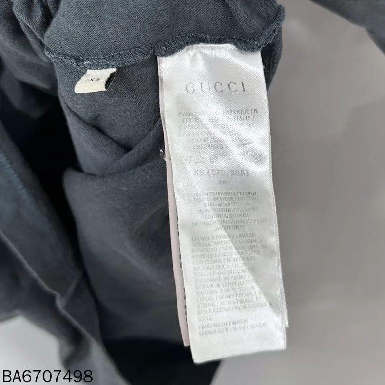 Gucci Gucci Rivet logo make old short sleeves 2502-Nextarrow Size US XS / EU 42 / 0 - 6 Thumbnail
