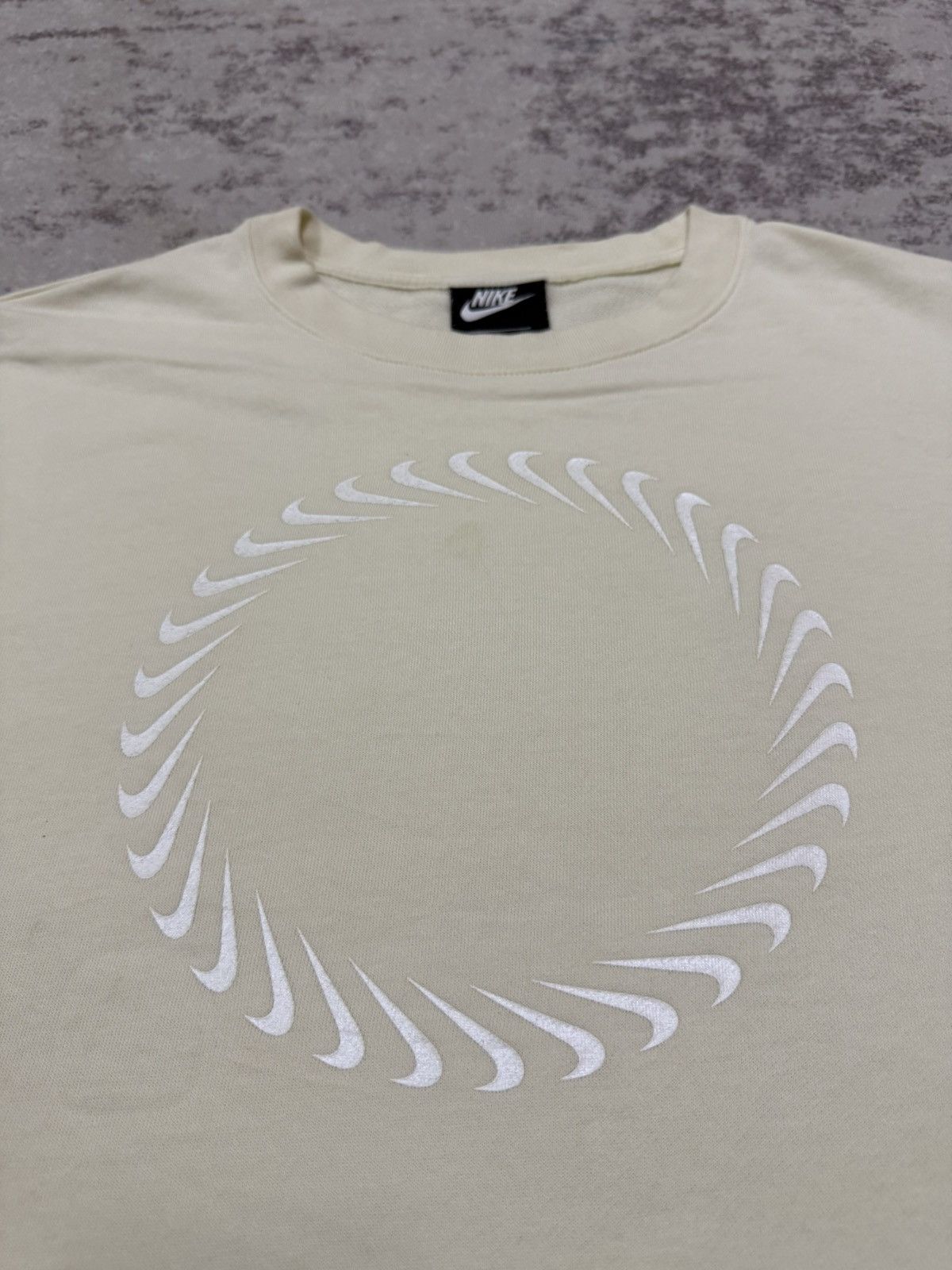 Nike Nike Swoosh Pinwhell Cropped Sweatshirt Size L / US 10 / IT 46 - 6 Thumbnail