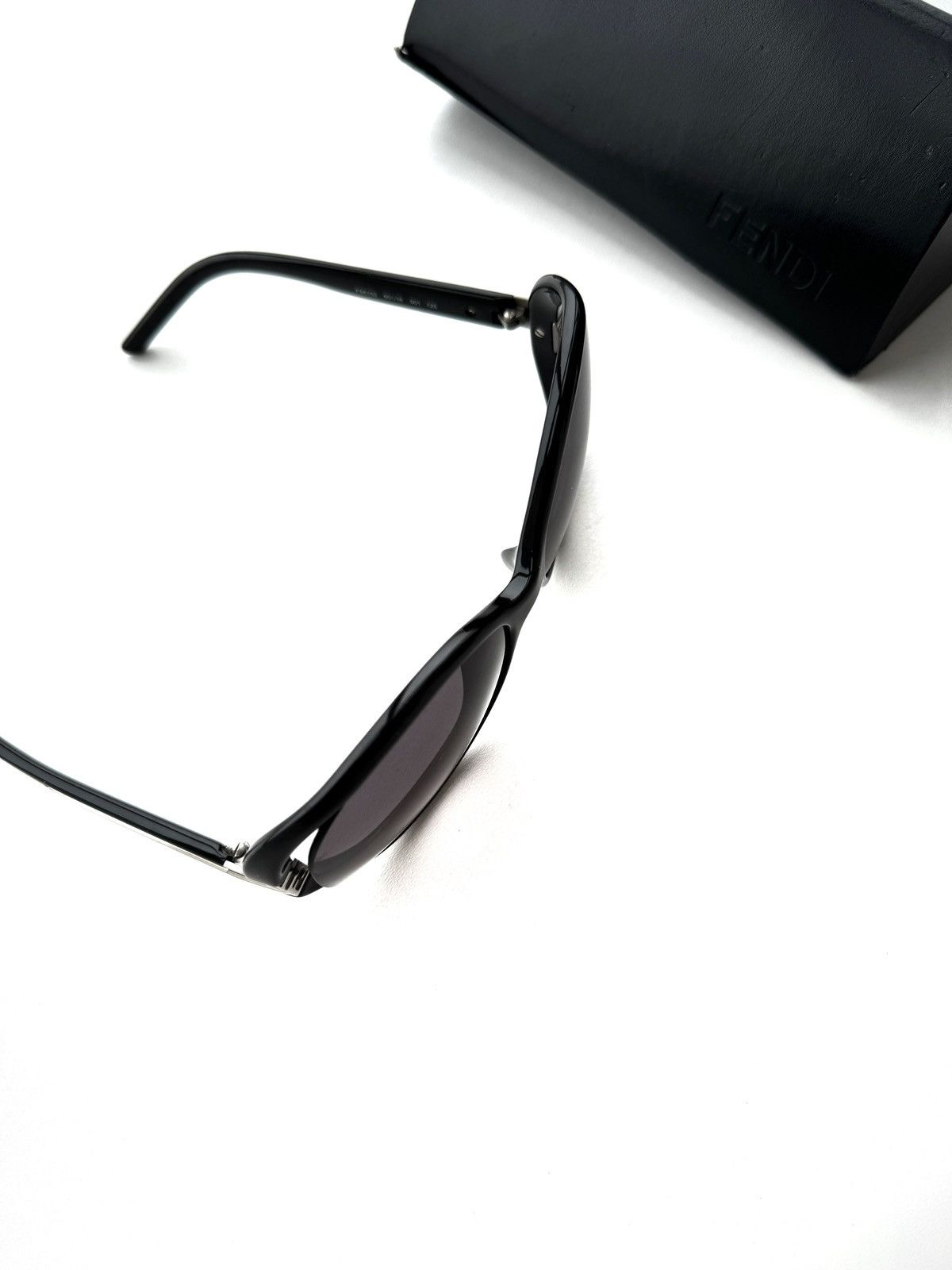 Fendi Vintage Fendi Sunglasses Size ONE SIZE - 7 Thumbnail