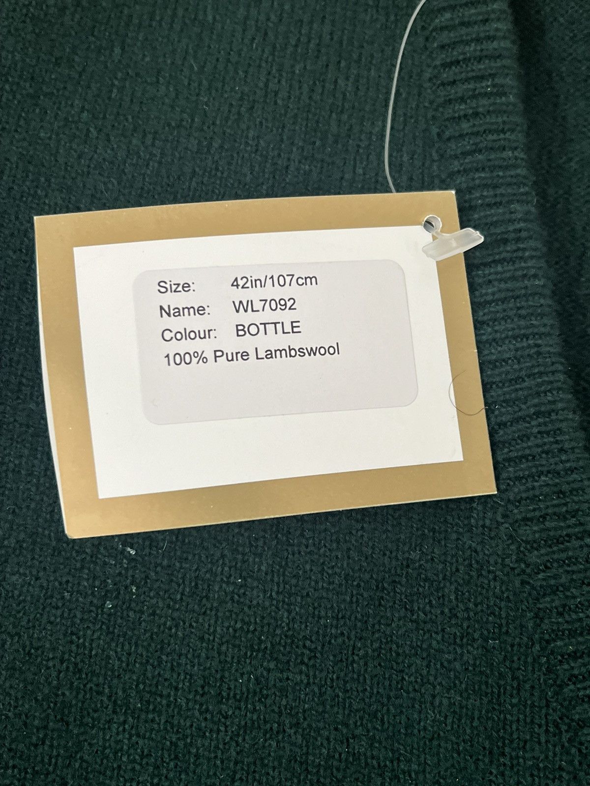 William Lockie William Lockie 100% Lambswool Made in Scotland V Neck 42 Size US L / EU 52-54 / 3 - 3 Thumbnail