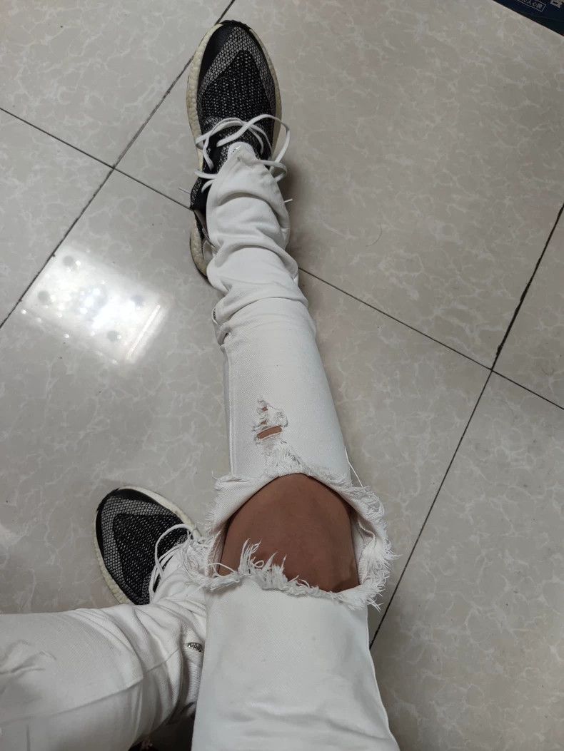 Fear of God Fear of God 4th white jeans Size US 29 - 9 Thumbnail