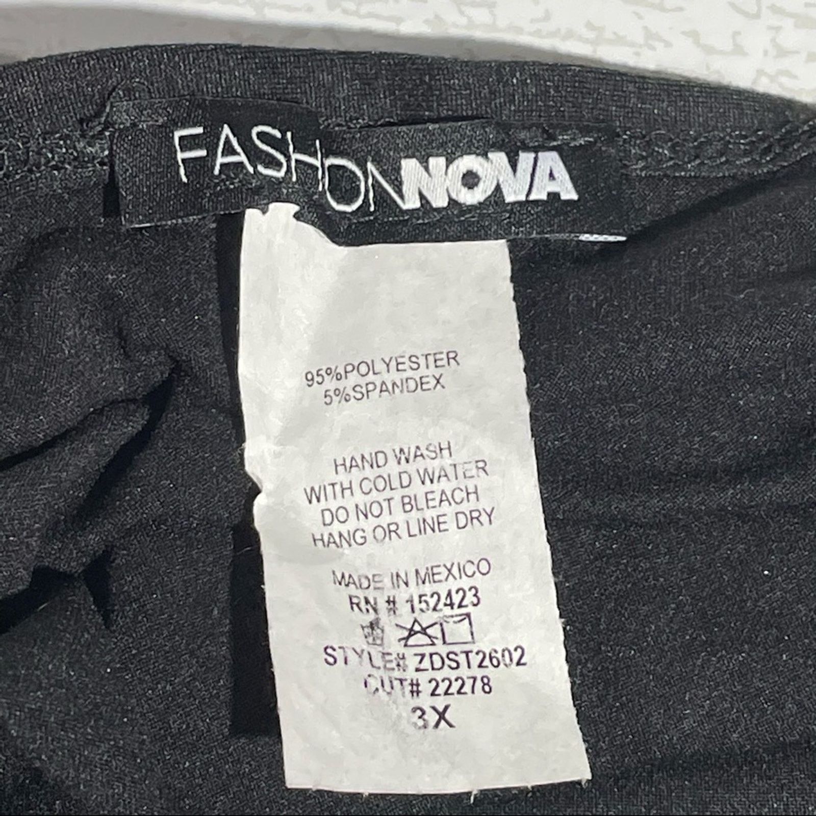 Other FASHION NOVA Black Knot Back Shirt Size 3X Size 3XL / US 20-22 - 4 Thumbnail