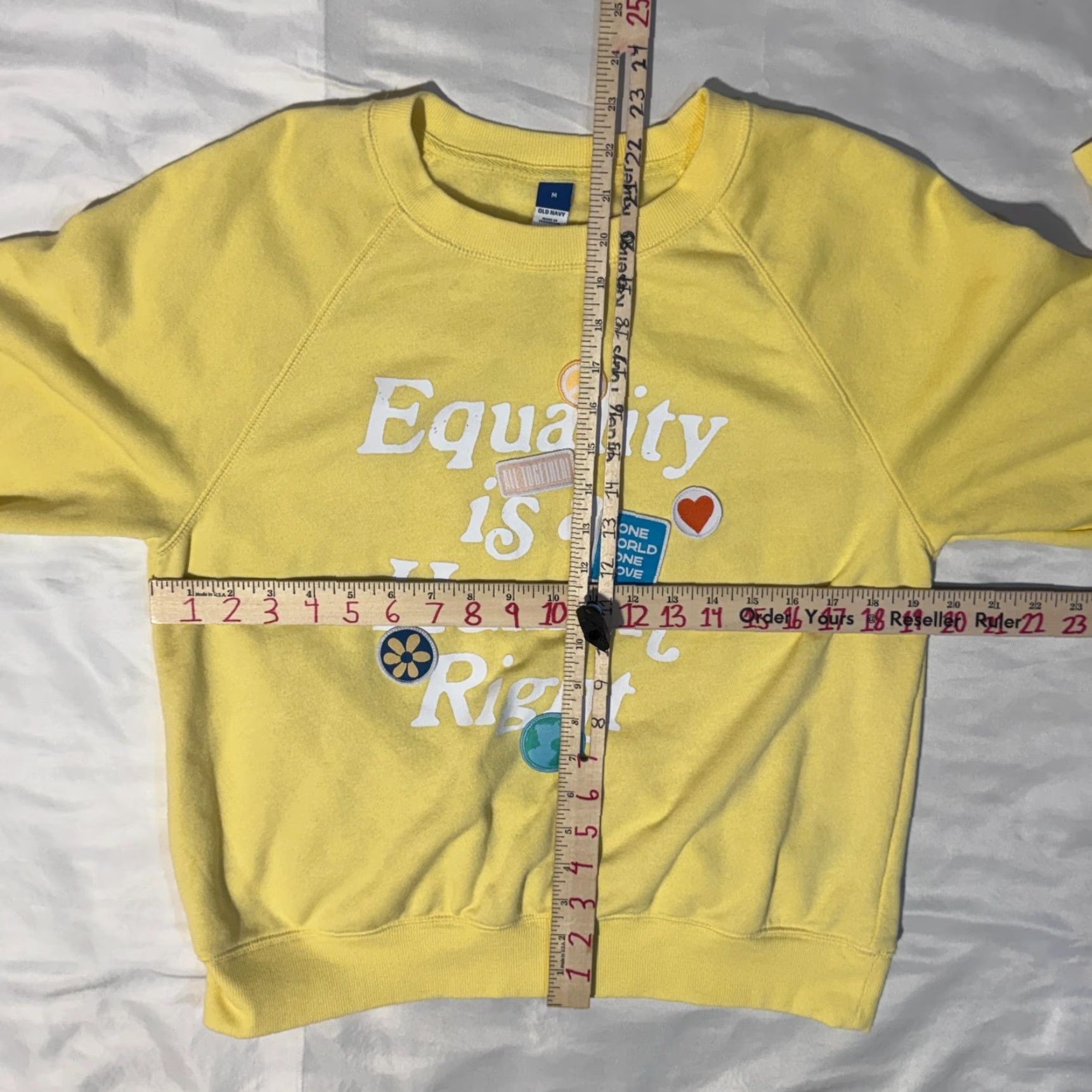Old Navy Equality Is A Human Right Patches Sweatshirt Yellow Hoodie Womens M Old Navy Logo Sweatshirt Crew Neck Long Sleeve Solid Size M / US 6-8 / IT 42-44 - 6 Thumbnail