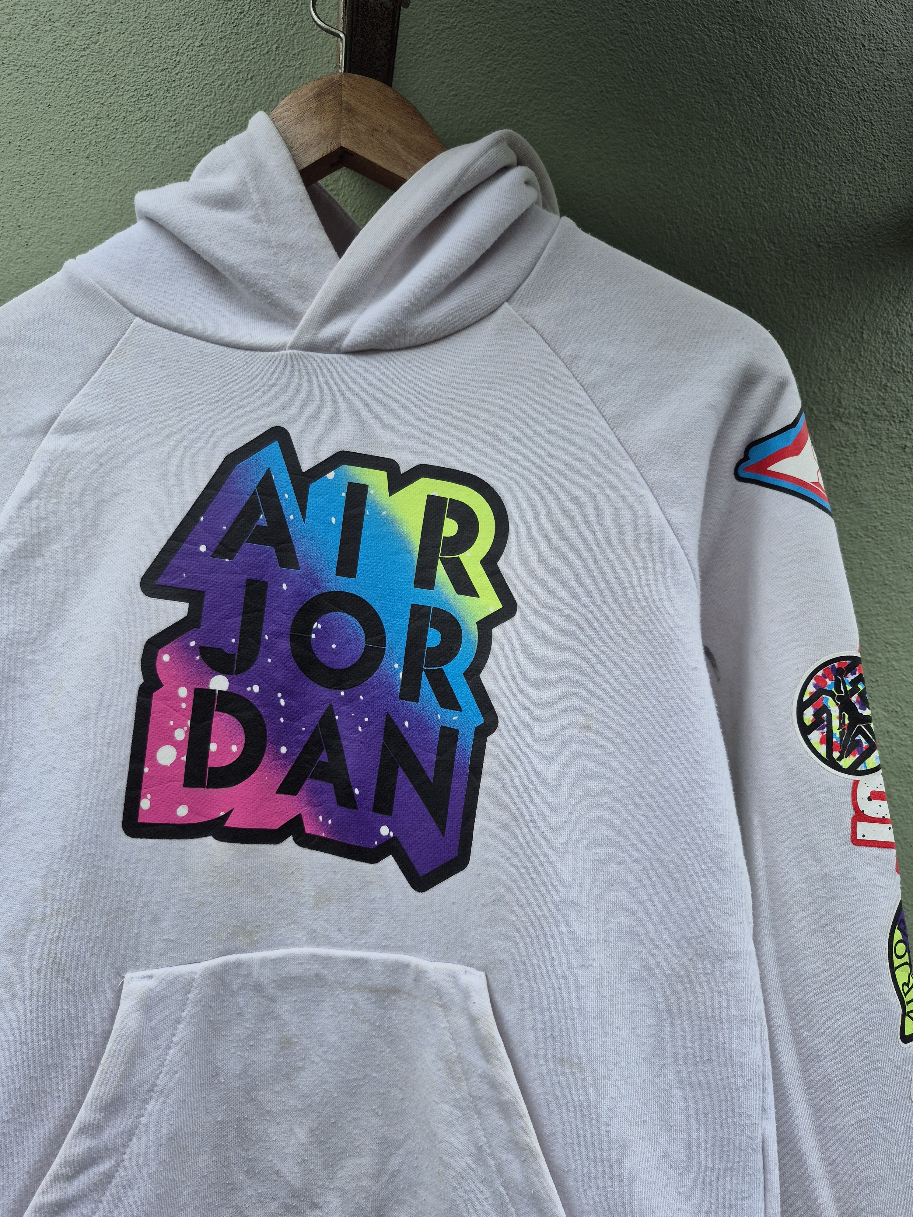 Nike 🔥 Air Jordan Hoodie Sweater Sweatshirt Kids Youth Size US XXS / EU 40 - 2 Thumbnail