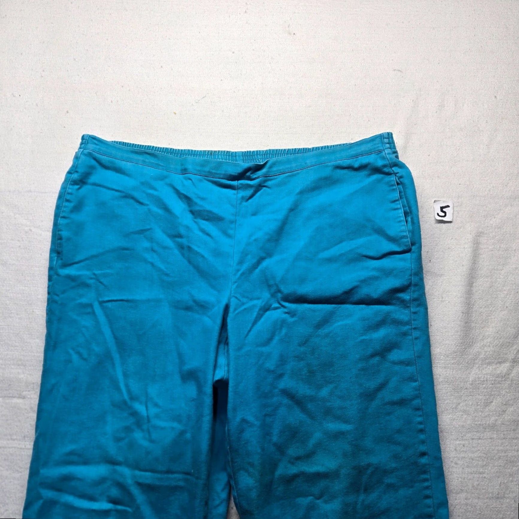 Vintage Alfred Dunner Solid Blue Flat Front Pants Pockets Women Size 16 Dress Pants pants Women 16 Blue Flat Front Pockets Alfred Dunner Size 38" / US 16 / IT 52 - 2 Thumbnail