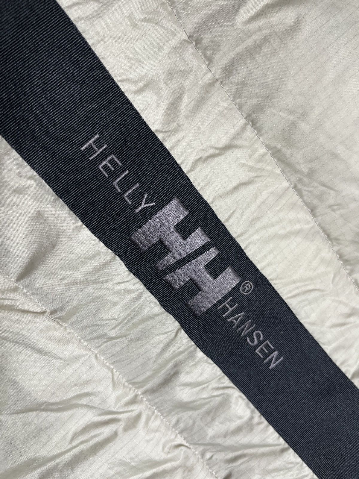 Helly Hansen Helly Hansen mens vest jacket gilet duck down puffer big log Size US XL / EU 56 / 4 - 8 Thumbnail