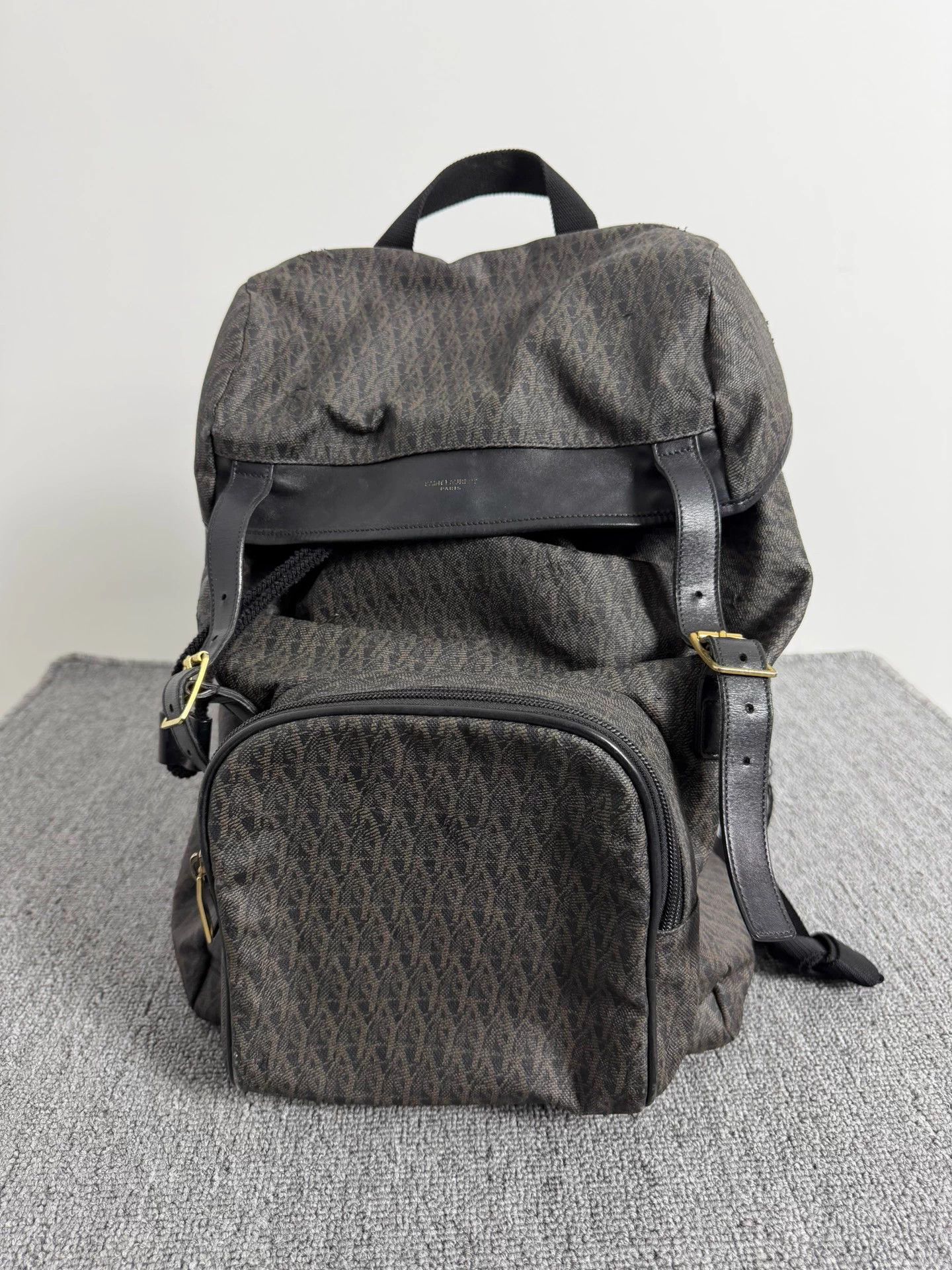 Saint Laurent Paris Saint Laurent all over logo drawstring backpack Size ONE SIZE - 1 Thumbnail