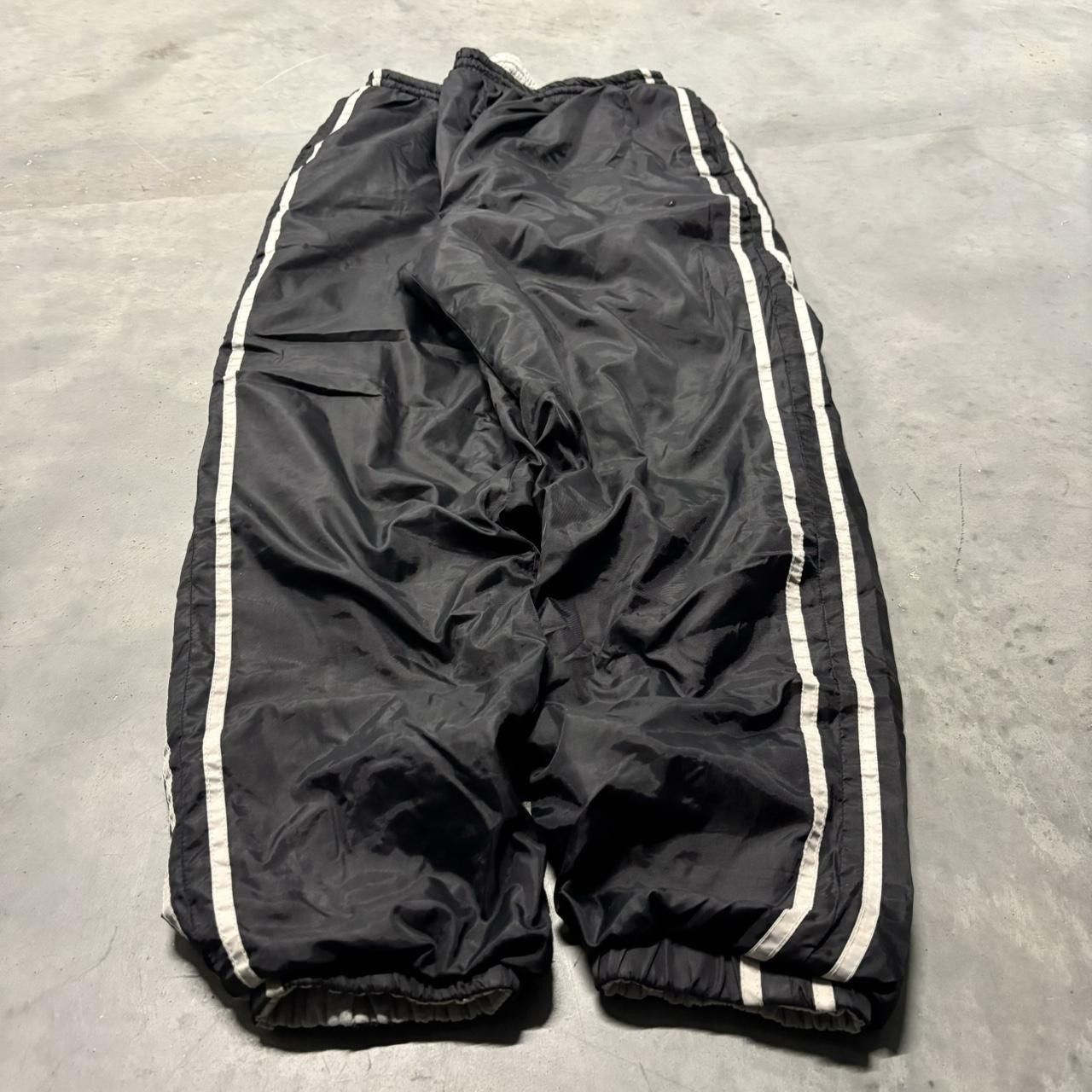 Japanese Brand × Vintage Crazy Vintage Y2K/2000s Black Nylon Striped Skater Reversible Track Pants! Size US 32 / EU 48 - 2 Thumbnail
