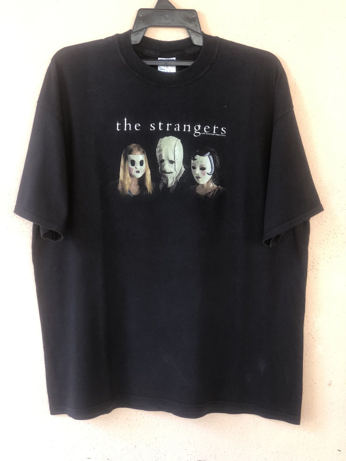 Expert Horror Vintage The Strangers Horror Movie Promo Tee Size US XL / EU 56 / 4 - 2 Thumbnail