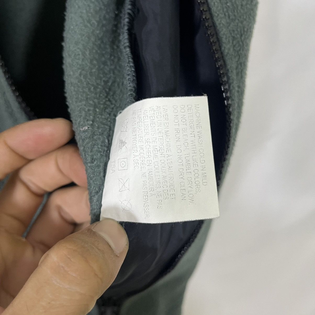 Columbia COLUMBIA TITANIUM SHERPA FLEECE VEST Size US M / EU 48-50 / 2 - 5 Thumbnail