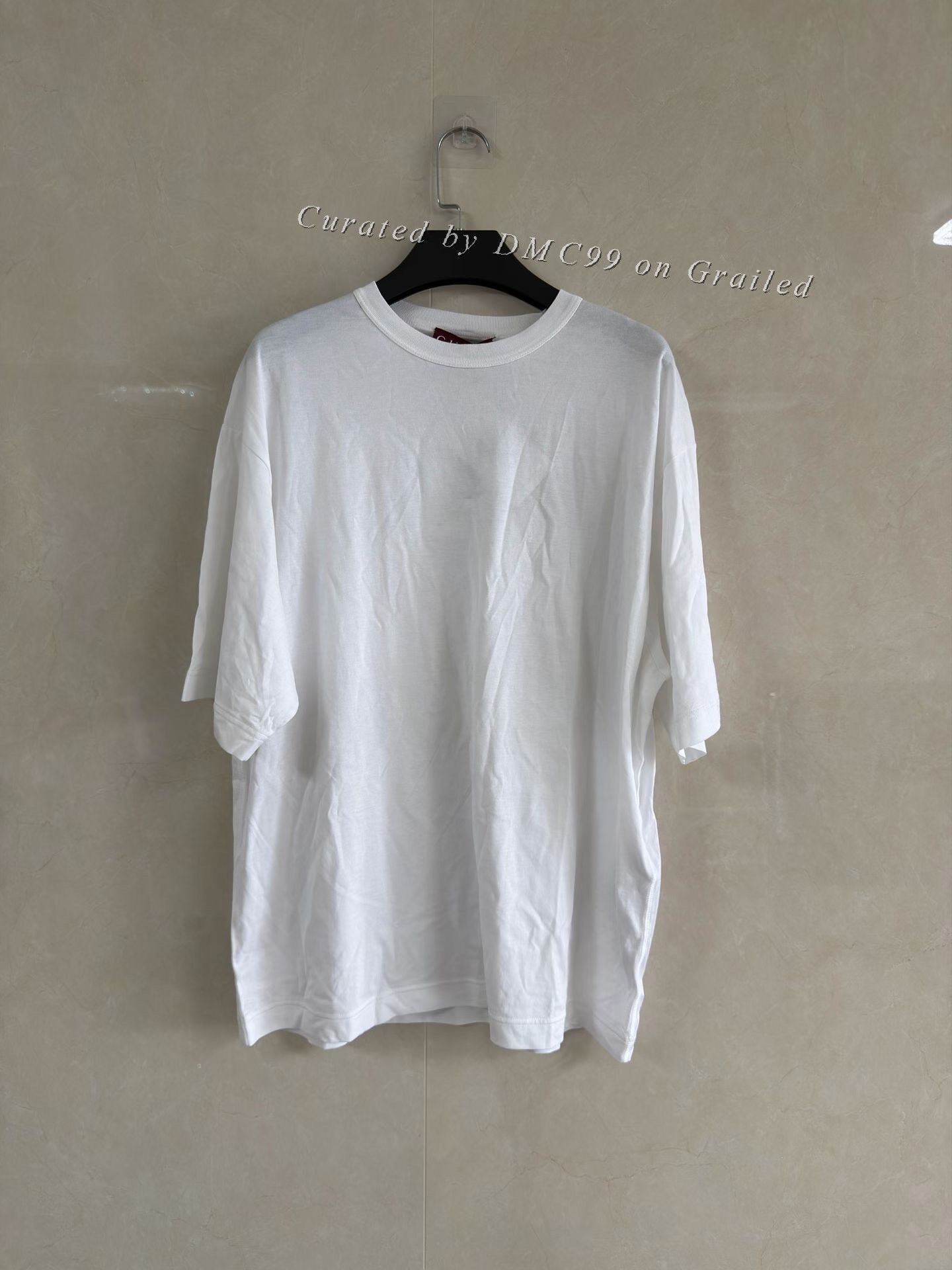 Gucci Gucci Men's Solid White Loose Round Neck T-Shirt Size US S / EU 44-46 / 1 - 1 Thumbnail