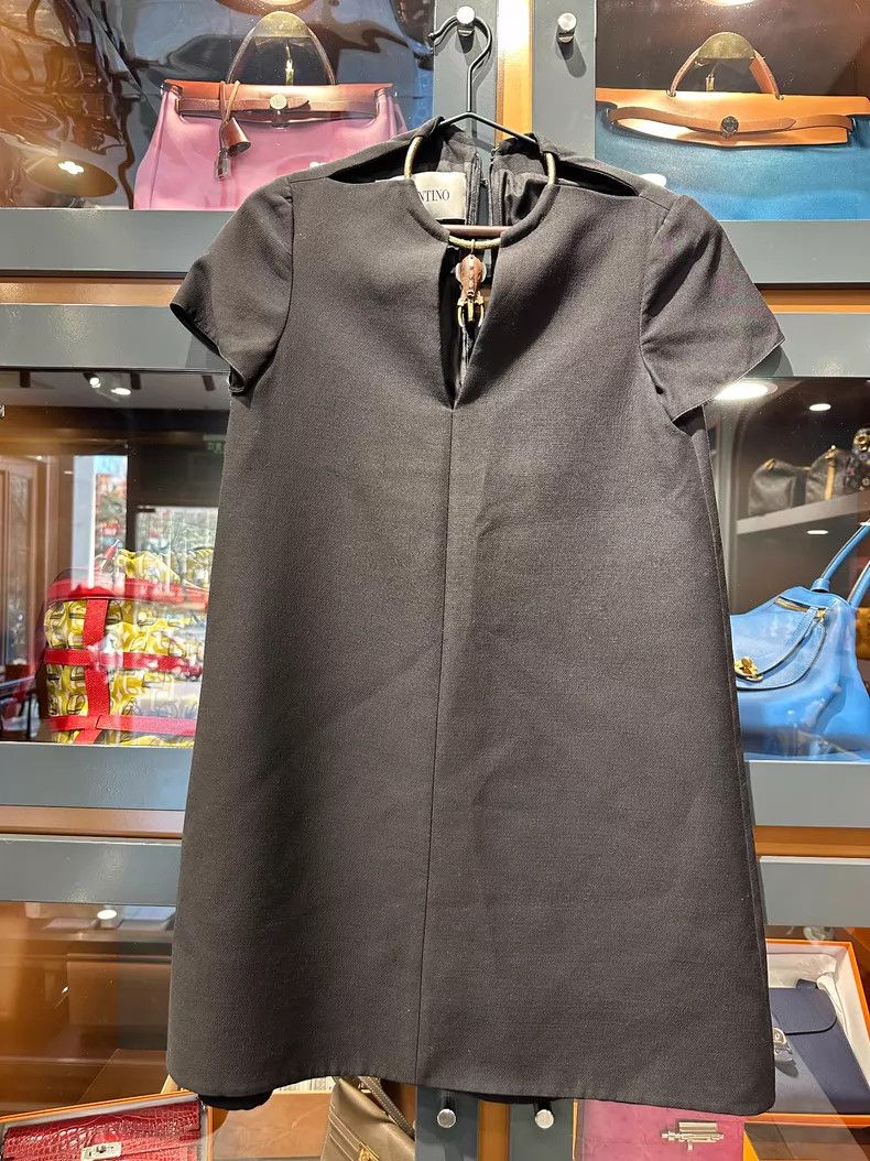 Valentino Valentino Heavy work dress Size XS / US 0-2 / IT 36-38 - 1 Thumbnail