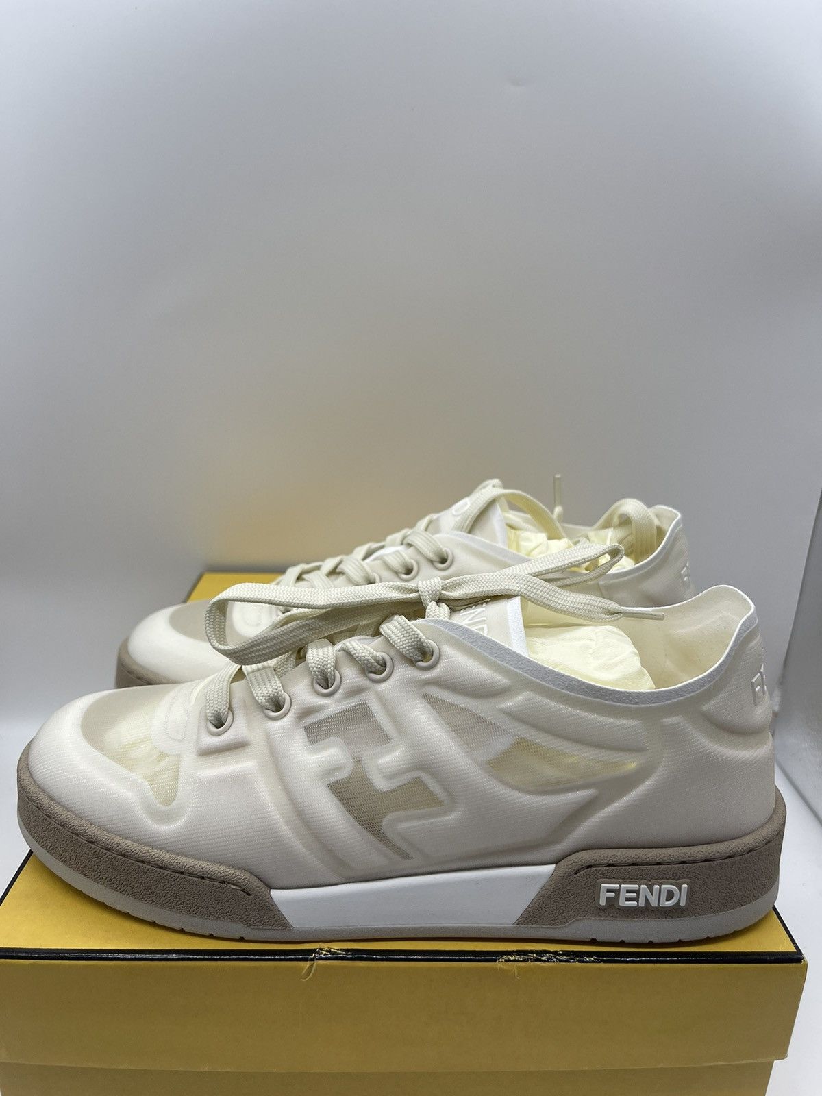Fendi Fendi Match Mesh Low Top Sneakers Size Eu39 Size US 9 / IT 39 - 2 Thumbnail