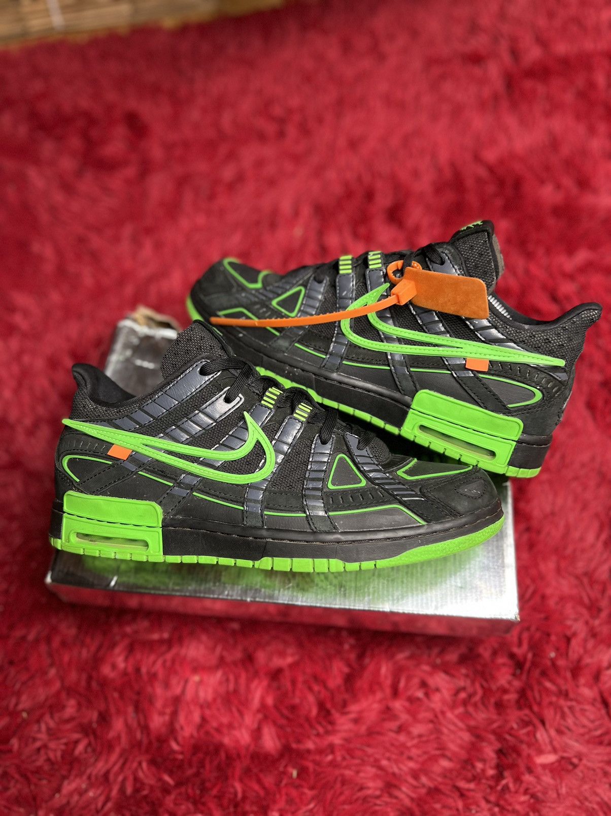 Nike Nike Air Rubber Dunk x Off-White Green Strike | Grailed