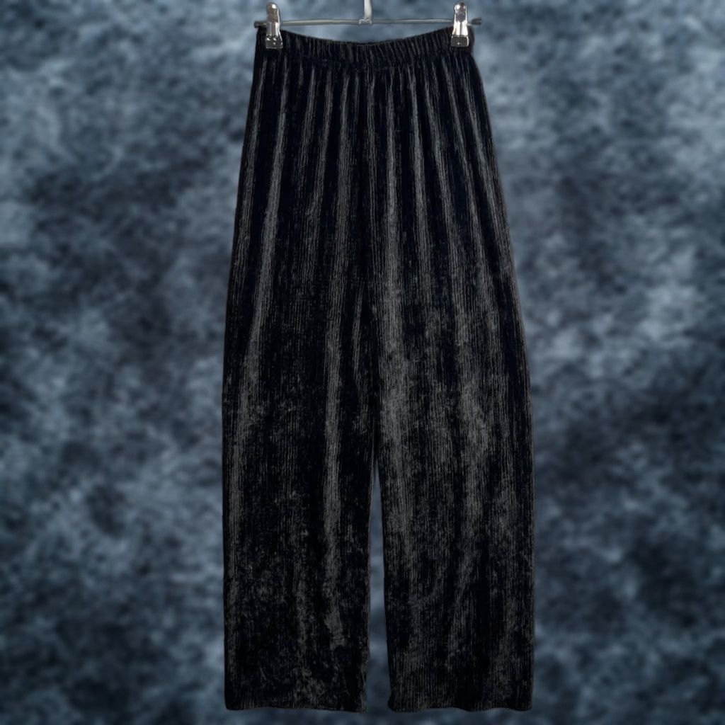 Velvet 3.3 Field Trip Black Pleated Velvet Wide Leg Lounge Pants Womens One Size Size 42" / US 20 - 1 Thumbnail