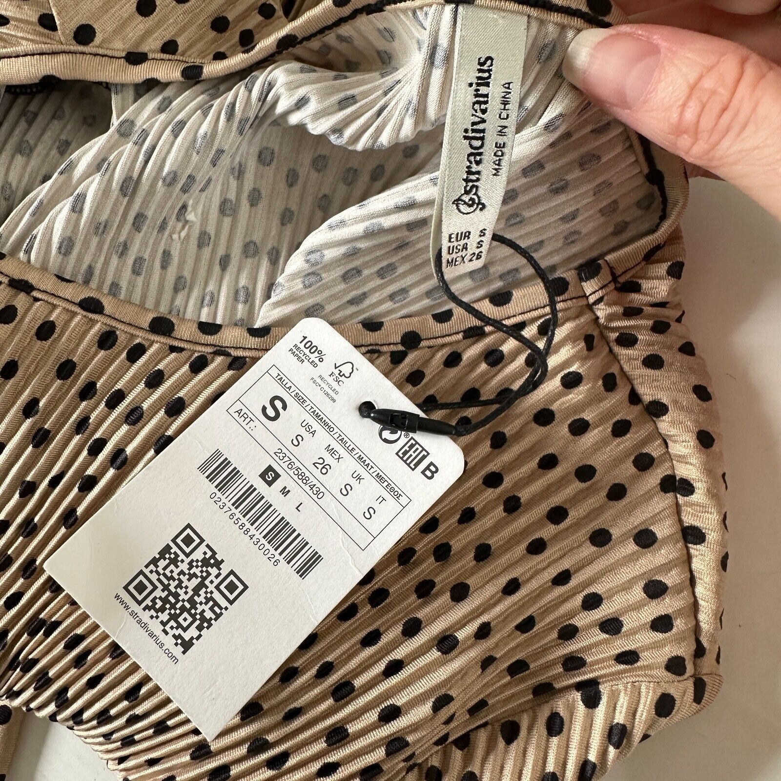 Other Stradivarius Polka Dot Mini Pleat Balloon Sleeve Dress S Size S / US 4 / IT 40 - 8 Thumbnail