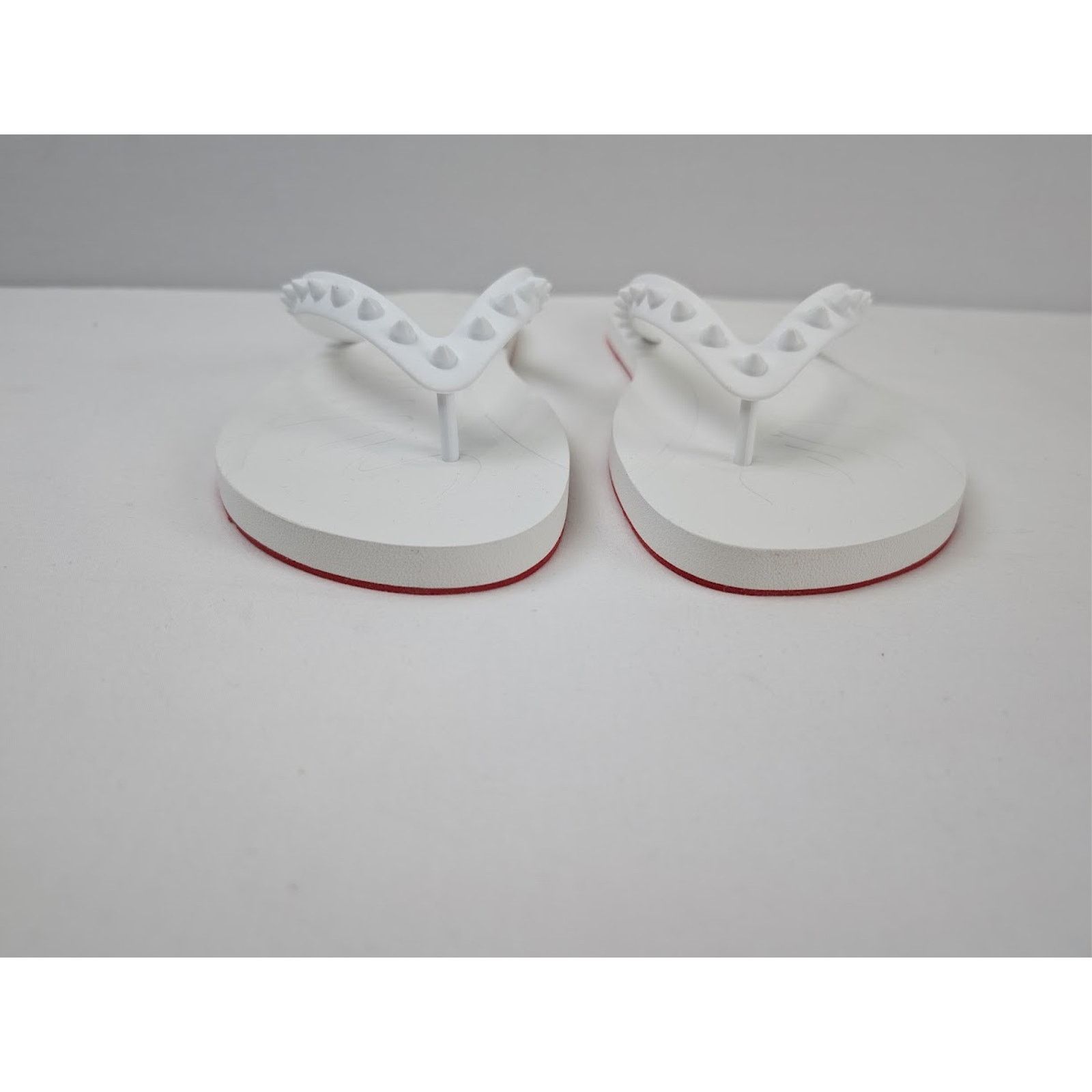 Christian Louboutin o1rshd1 Loubi Flip Flat Slippers in White Size US 8 / EU 41 - 8 Thumbnail