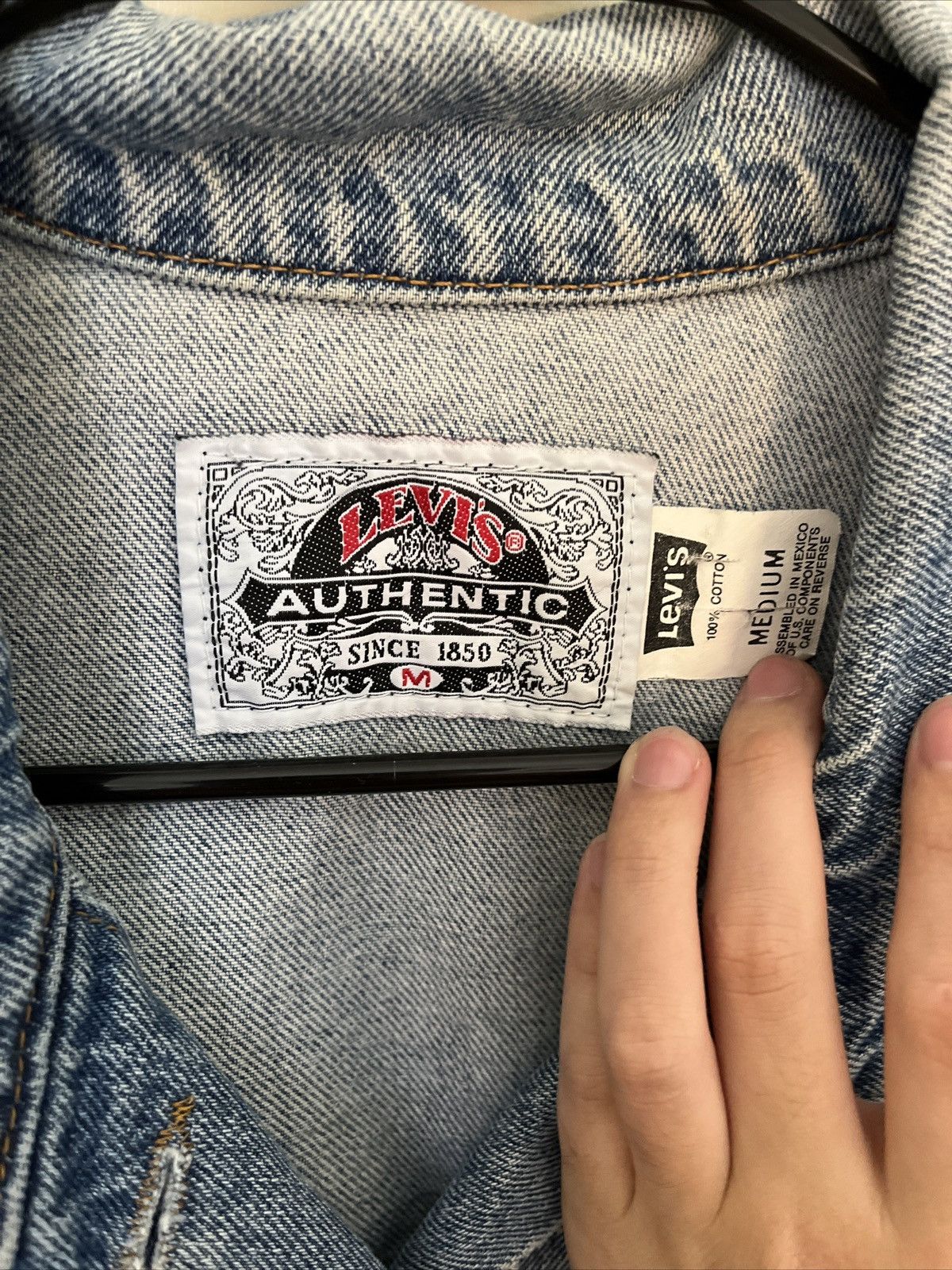 LEVI'S Authentic Baggy Trucker Vintage Jacket