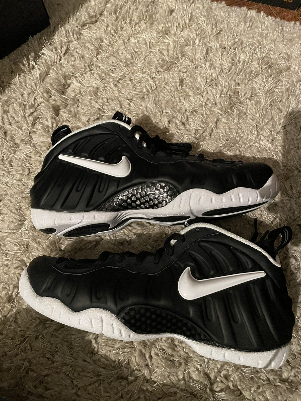 Nike Nike Air Foamposite Pro Size US 10 / EU 43 - 2 Thumbnail