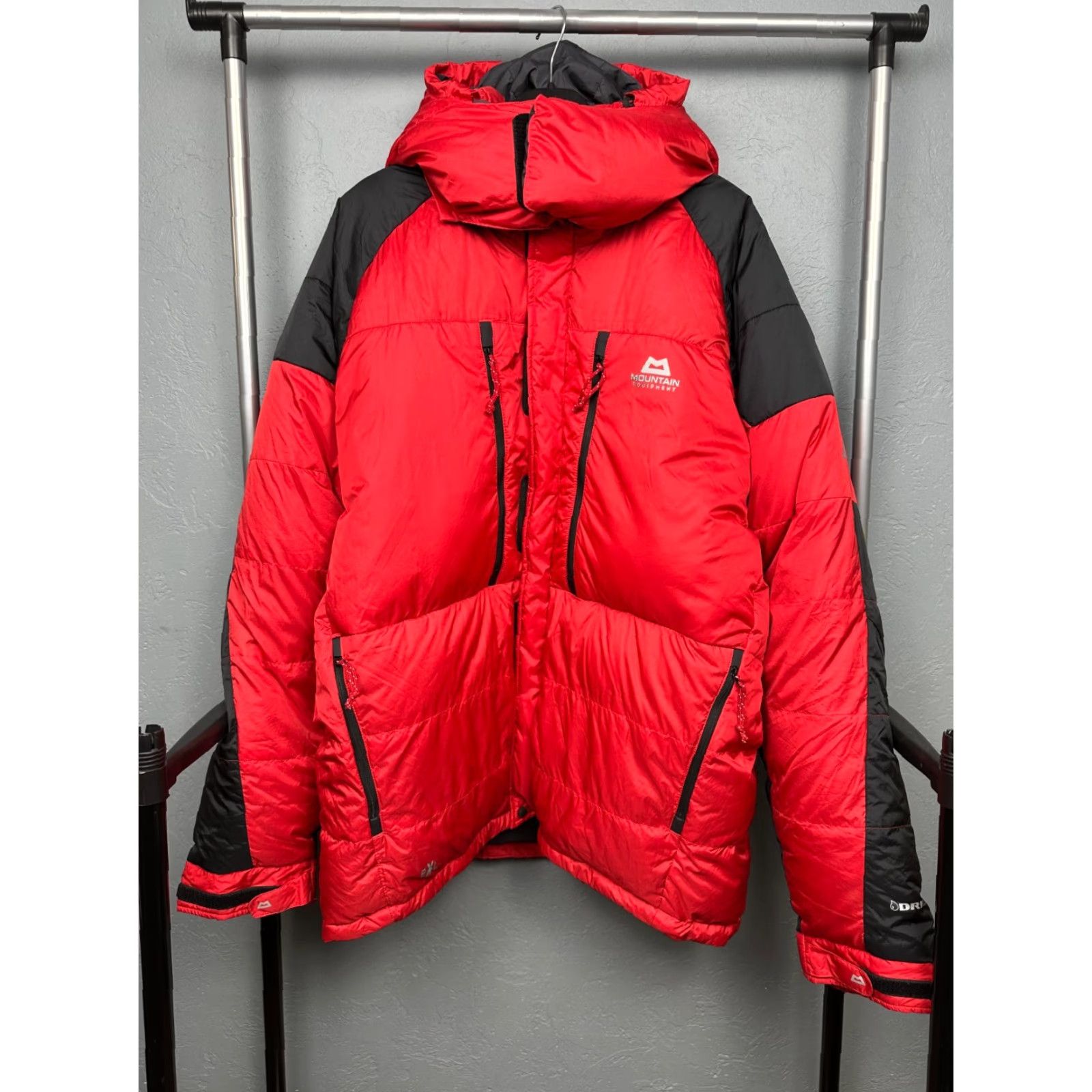 Mountain Equipment VINTAGE Mountain Equipment Mens Puffer Down Jacket L Red Jacket Mens Size US L / EU 52-54 / 3 - 6 Thumbnail