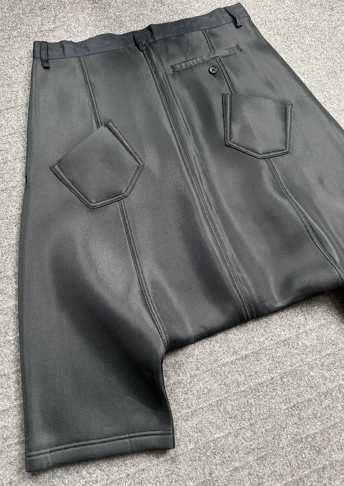 Y-3 Y-3 Yohji Yamamoto - Adidas Drop Crotch Sarouel Shorts Size US 34 / EU 50 - 8 Thumbnail