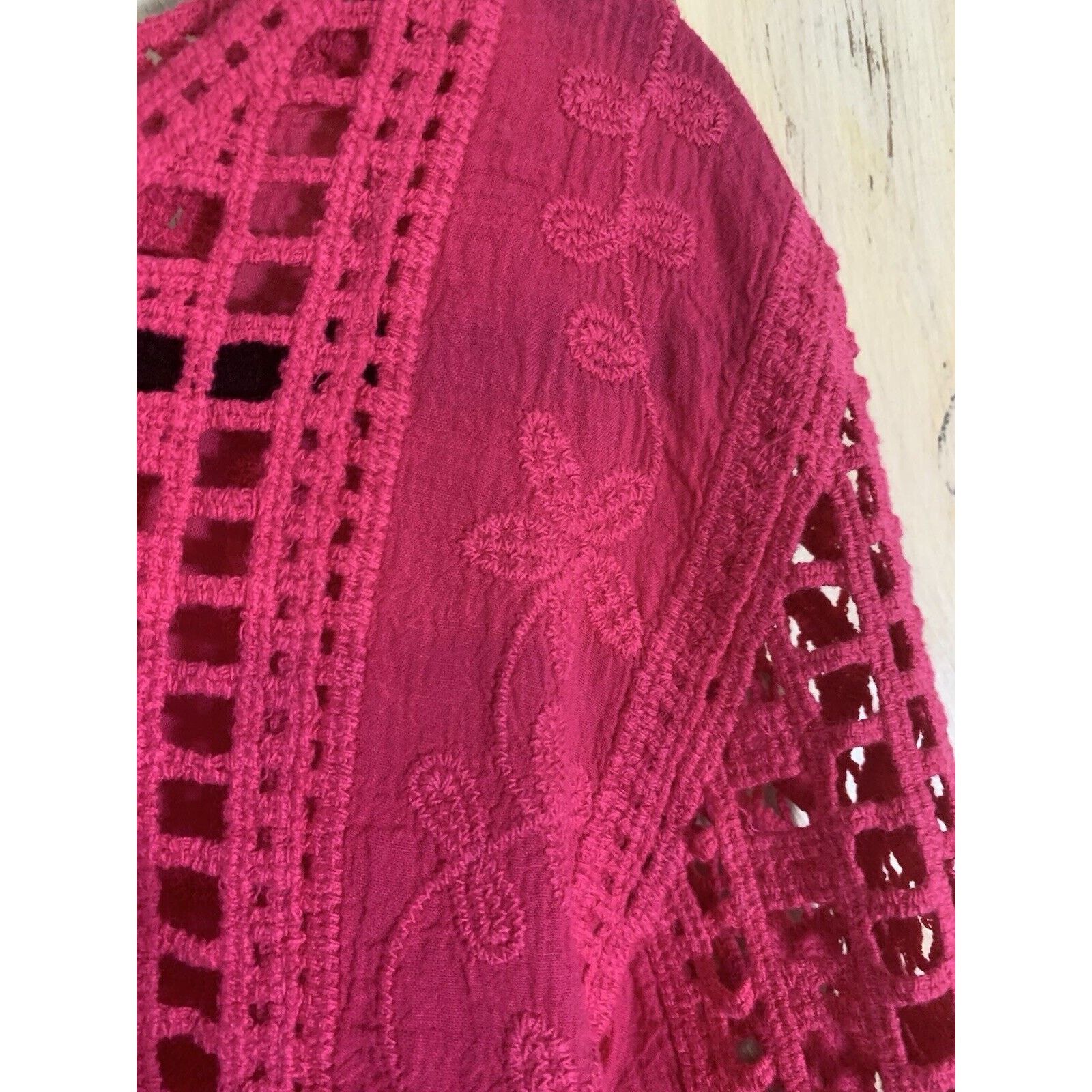 Anthropologie Anthropologie Blue Tassel Fuschia Blouse Size S Size S / US 4 / IT 40 - 6 Thumbnail