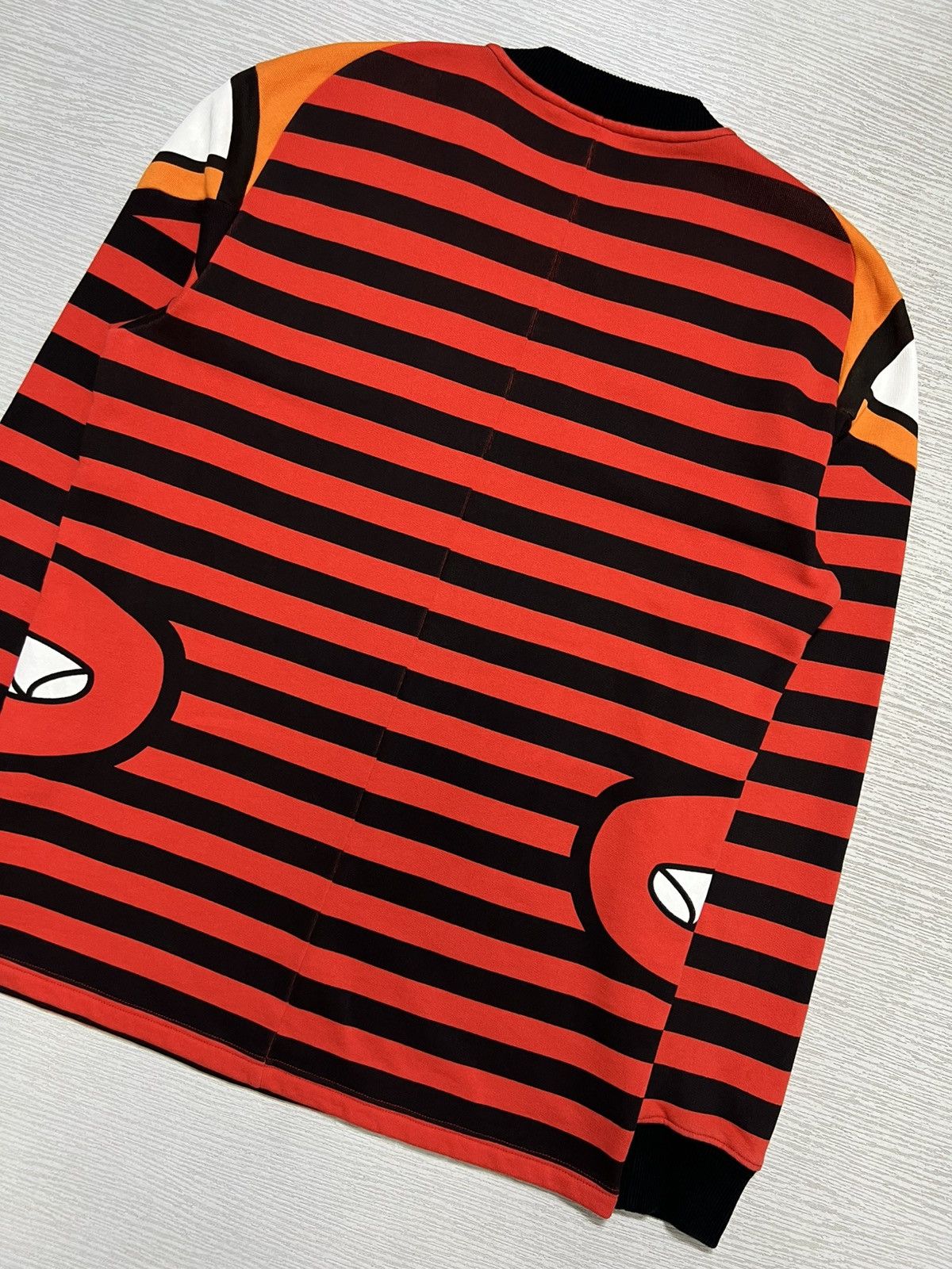 Givenchy Givenchy - F/W ‘17 - Totem Print Cotton Sweatshirt Size US XS / EU 42 / 0 - 13 Thumbnail