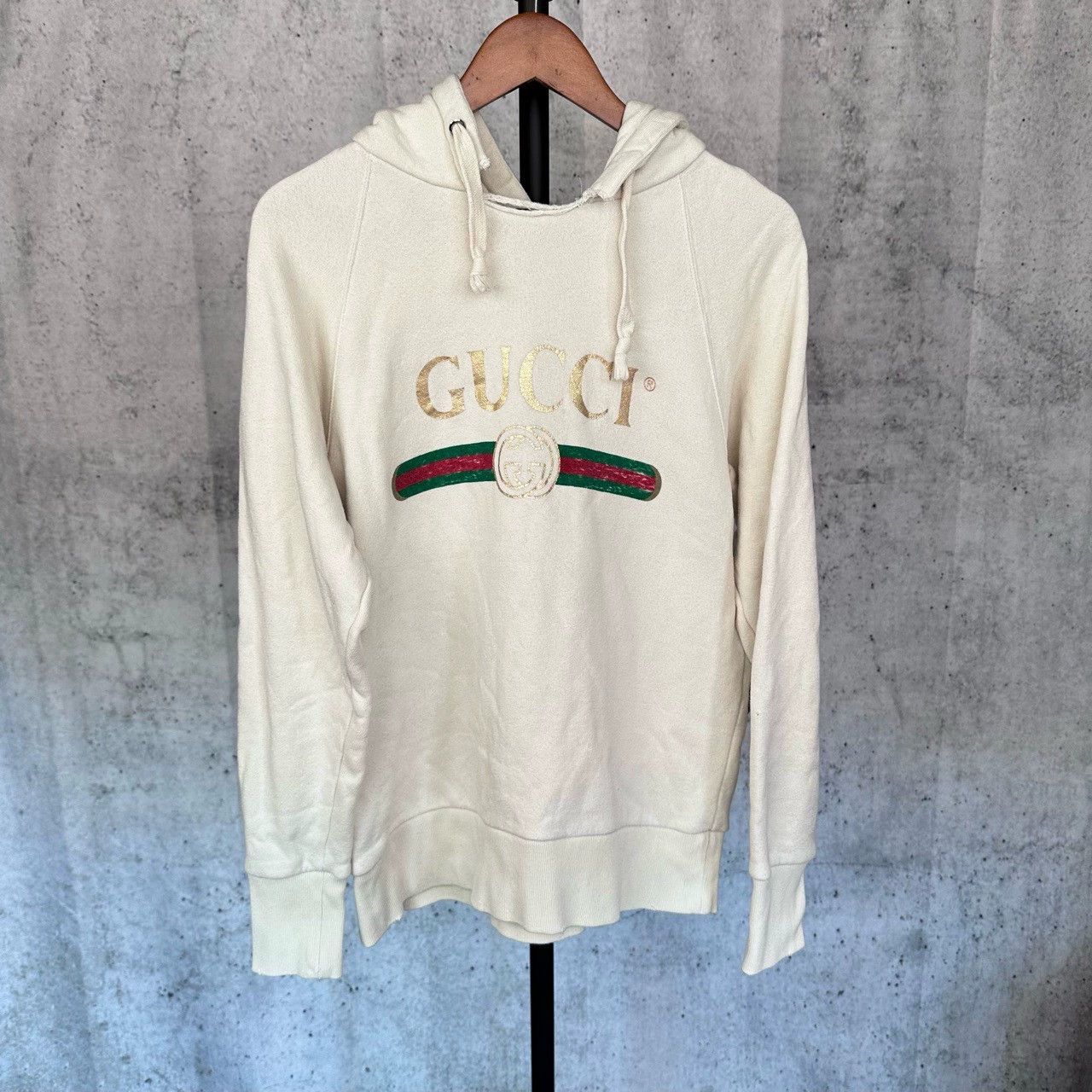 Gucci gucci ivory logo hoodie with dog embroidery Size XXS / US 00 / IT 34 - 1 Thumbnail