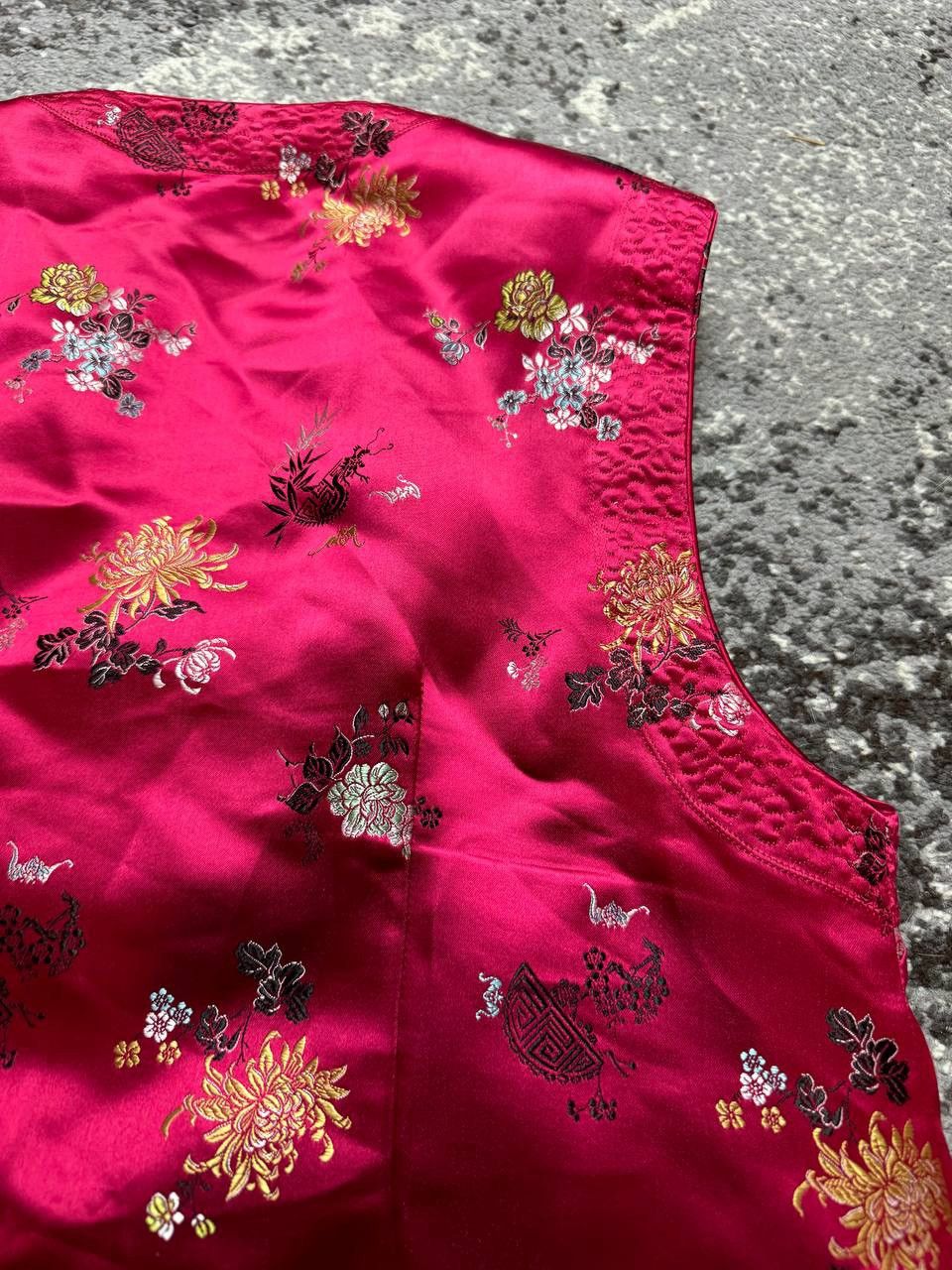 Japanese Brand × Vintage Vintage Reversible Satin Chinese Padded Waistcoat Gilet Vest Size L / US 10 / IT 46 - 7 Thumbnail