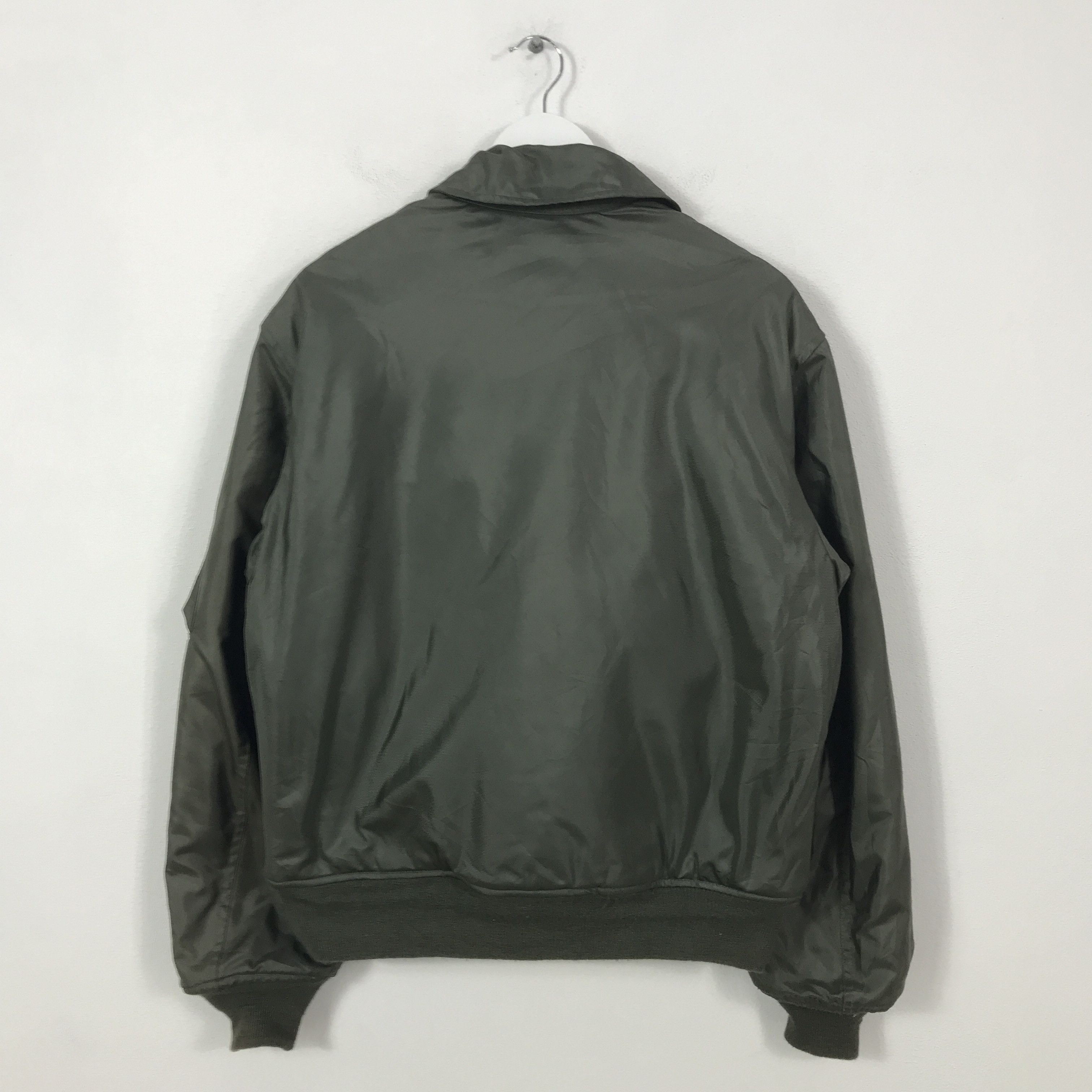 Alpha Industries Vinatge Alpha Imdustries Bomber Jacket K71B26 Size US M / EU 48-50 / 2 - 3 Thumbnail