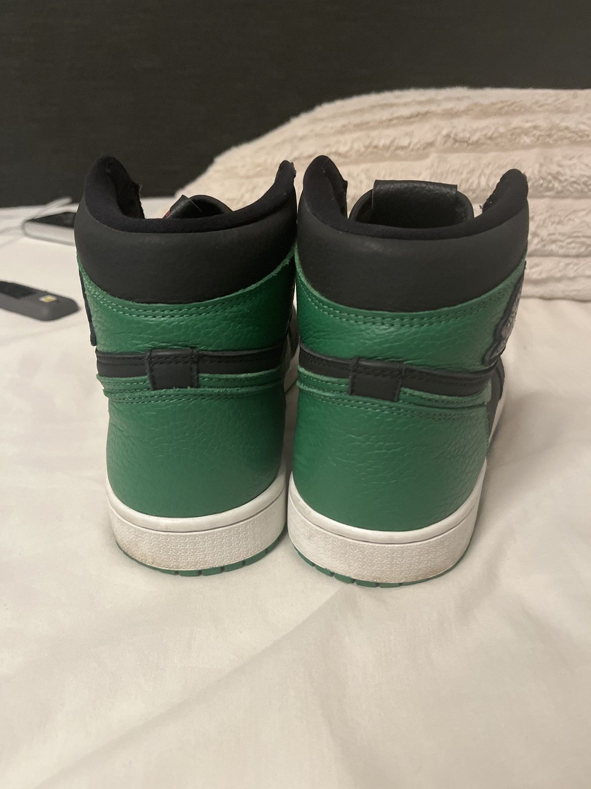 Jordan Brand JORDAN 1 PINE GREEN MENS Size US 10 / EU 43 - 13 Thumbnail