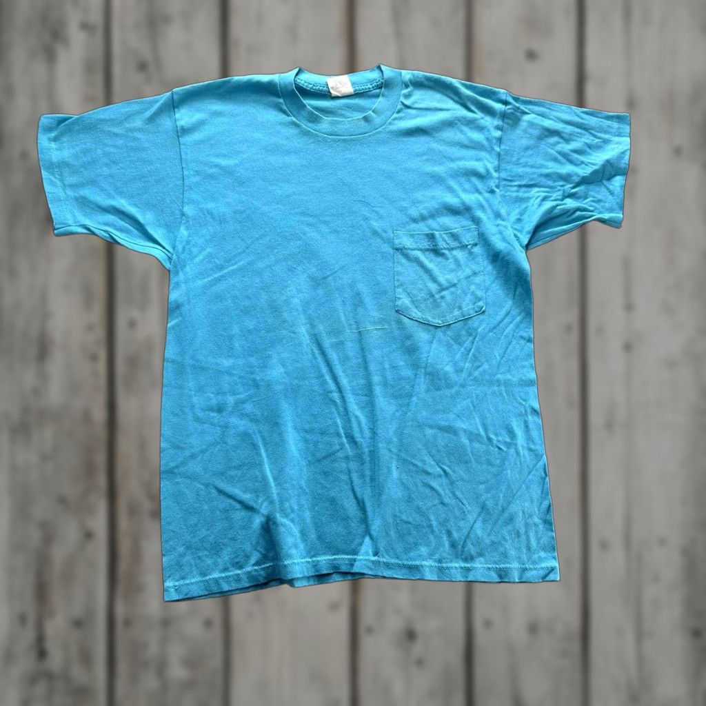 Vintage VINTAGE Pocket T-Shirt Mens Large Blue Crew Neck Short Sleeve 50/50 Made USA 80s Shirt Size US L / EU 52-54 / 3 - 1 Thumbnail