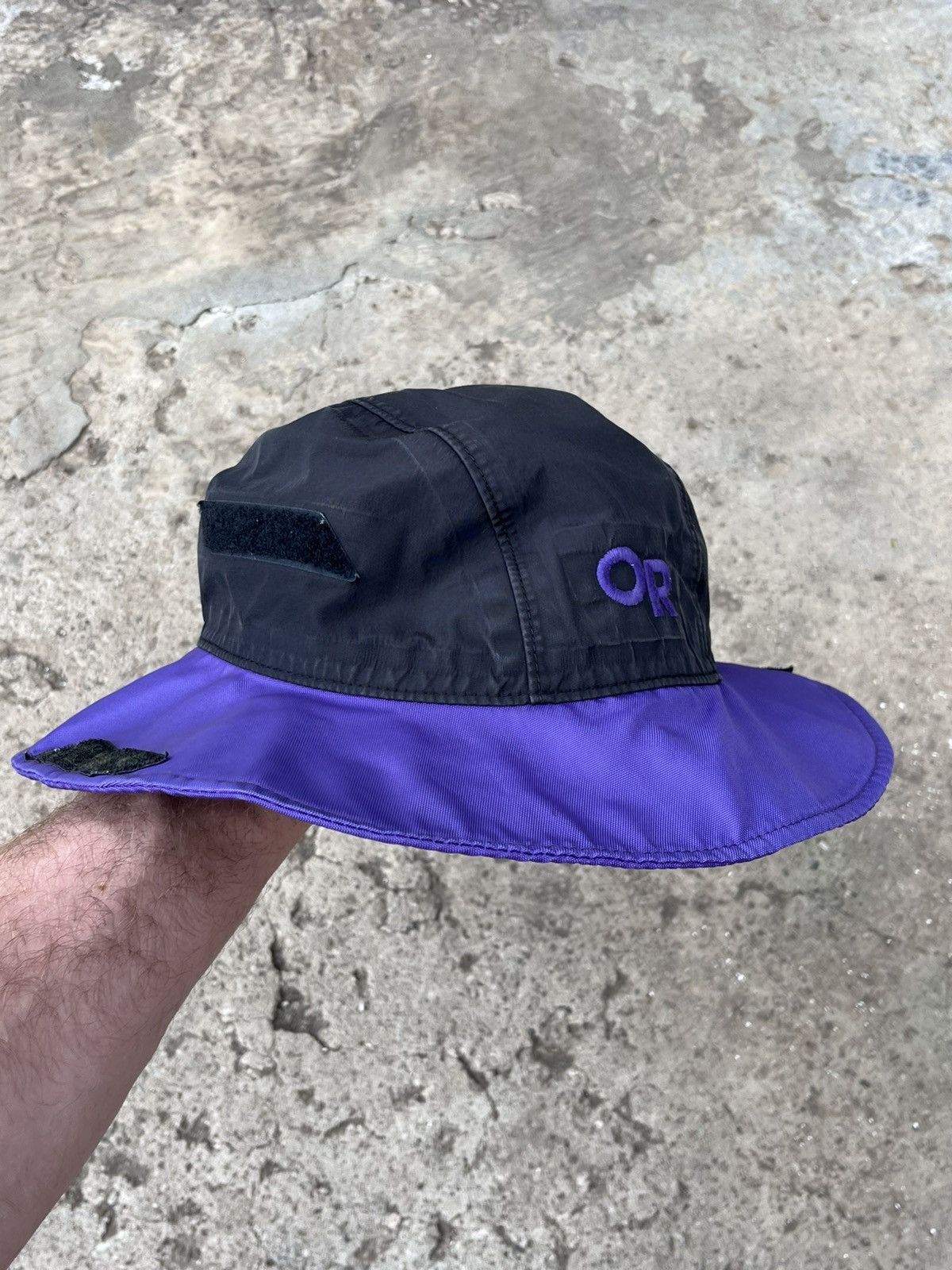 Outdoor Research Vintage Outdoor Research GoreTex Bucket Hat Purple Black Y2K Size ONE SIZE - 2 Thumbnail