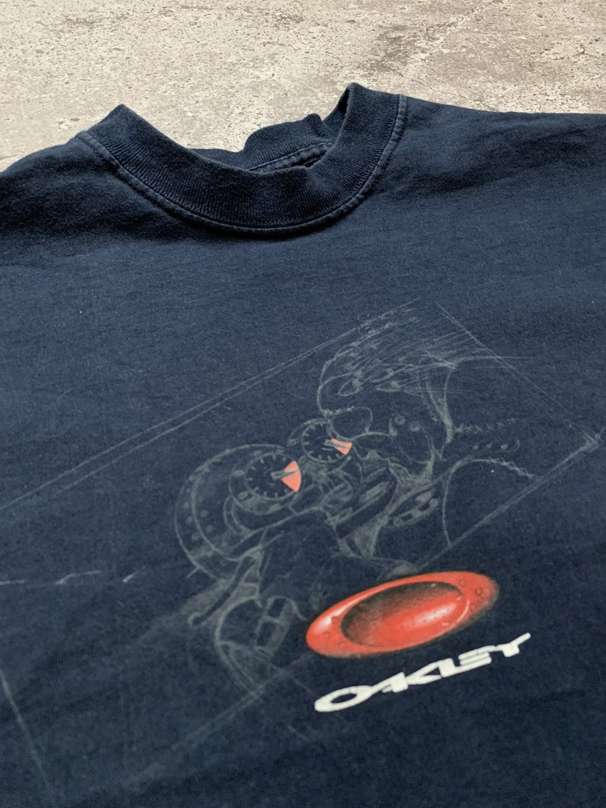 Oakley × Vintage × Y'2 Leather RARE VTG Oakley RED LOGO TEE Size US M / EU 48-50 / 2 - 2 Thumbnail
