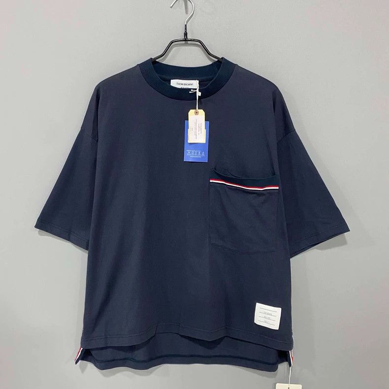 Thom Browne Thom Browne Navy classic short sleeves 2505-Nextarrow Size US XS / EU 42 / 0 - 1 Thumbnail