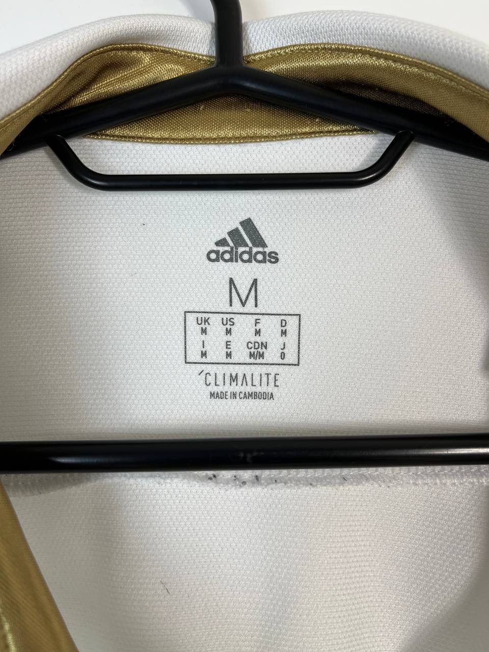 Adidas REAL MADRID ADIDAS POLO SHIRT WHITE GOLD DX7858 SIZE M Size US M / EU 48-50 / 2 - 3 Thumbnail
