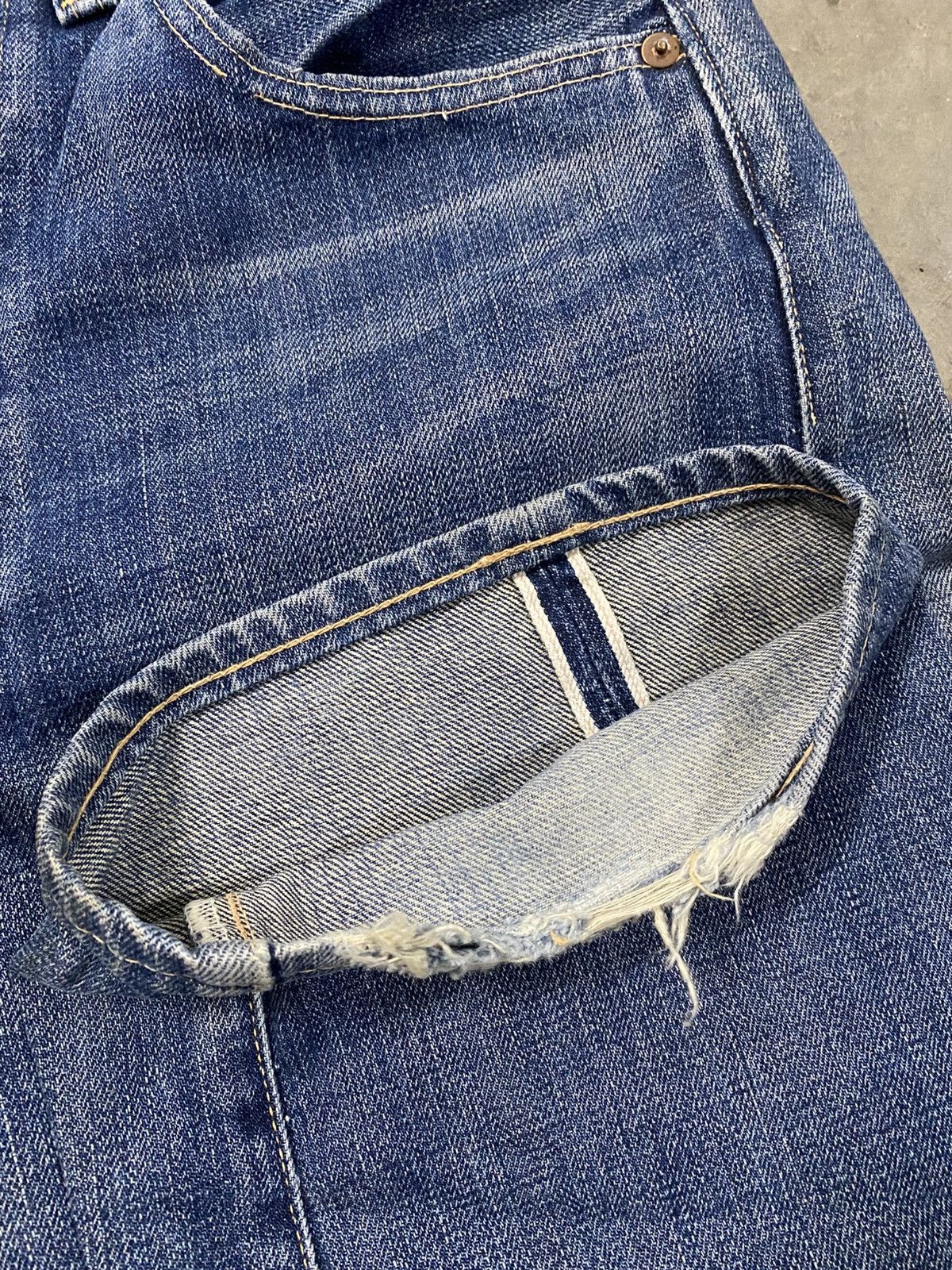 Levi's × Levi's Vintage Clothing × Vintage Vintage Levis 501XX Selvedge Buckle Back @226imn Size US 31 - 18 Thumbnail