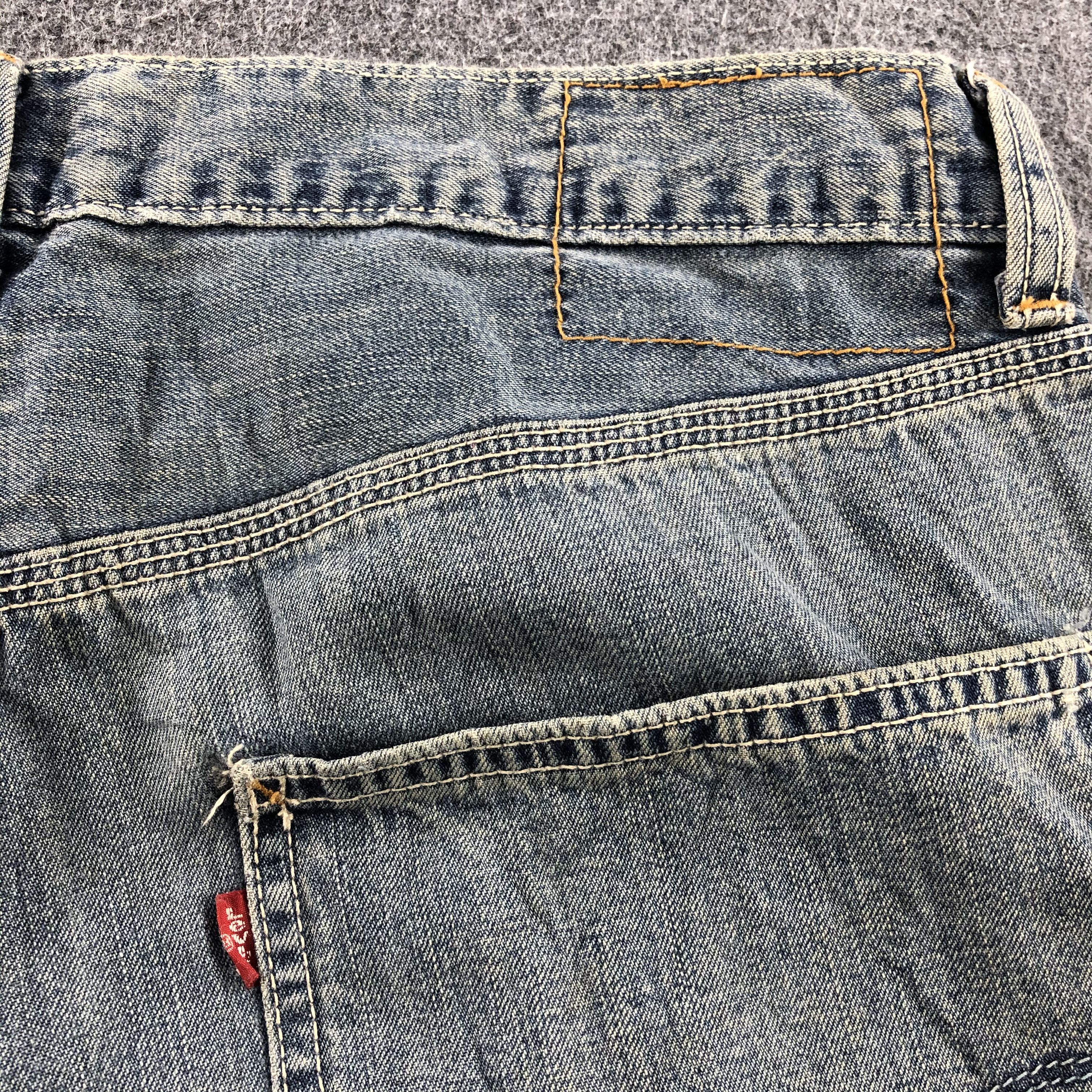Levi's Vintage 90s Light Wash Levis Carpenter Jeans-J1236 Size US 37 - 7 Thumbnail