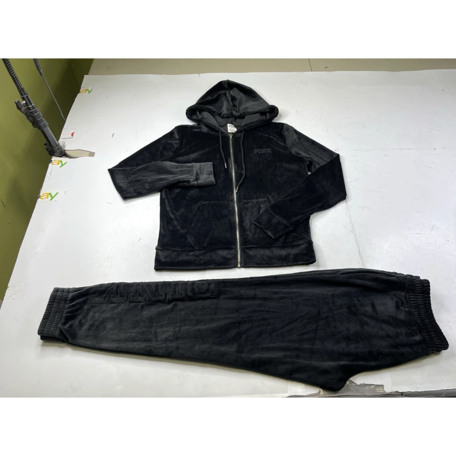 Victoria's Secret VINTAGE Y2K Victoria's Secret PINK Velour Track Suit 2 Piece Set Black Size S Hoodie Pants Womens Velour Tracksuit Set 2 Piece Black S Size S / US 4 / IT 40 - 2 Thumbnail