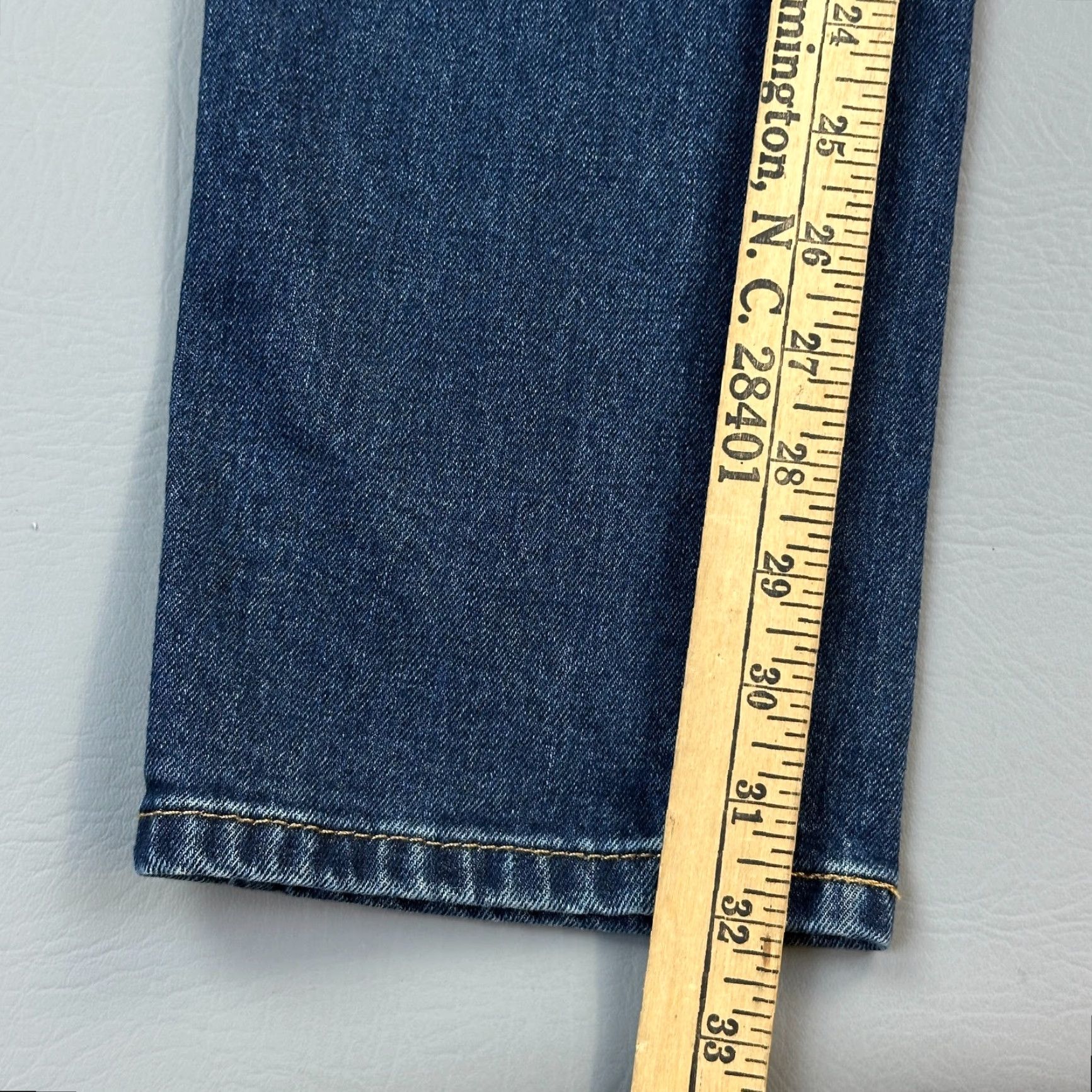 Levi's Levis 511 Jeans Mens 30x32 Blue Dark Wash Denim Slim Fit Stretch Zip Fly Casual Jeans Size US 30 / EU 46 - 3 Thumbnail