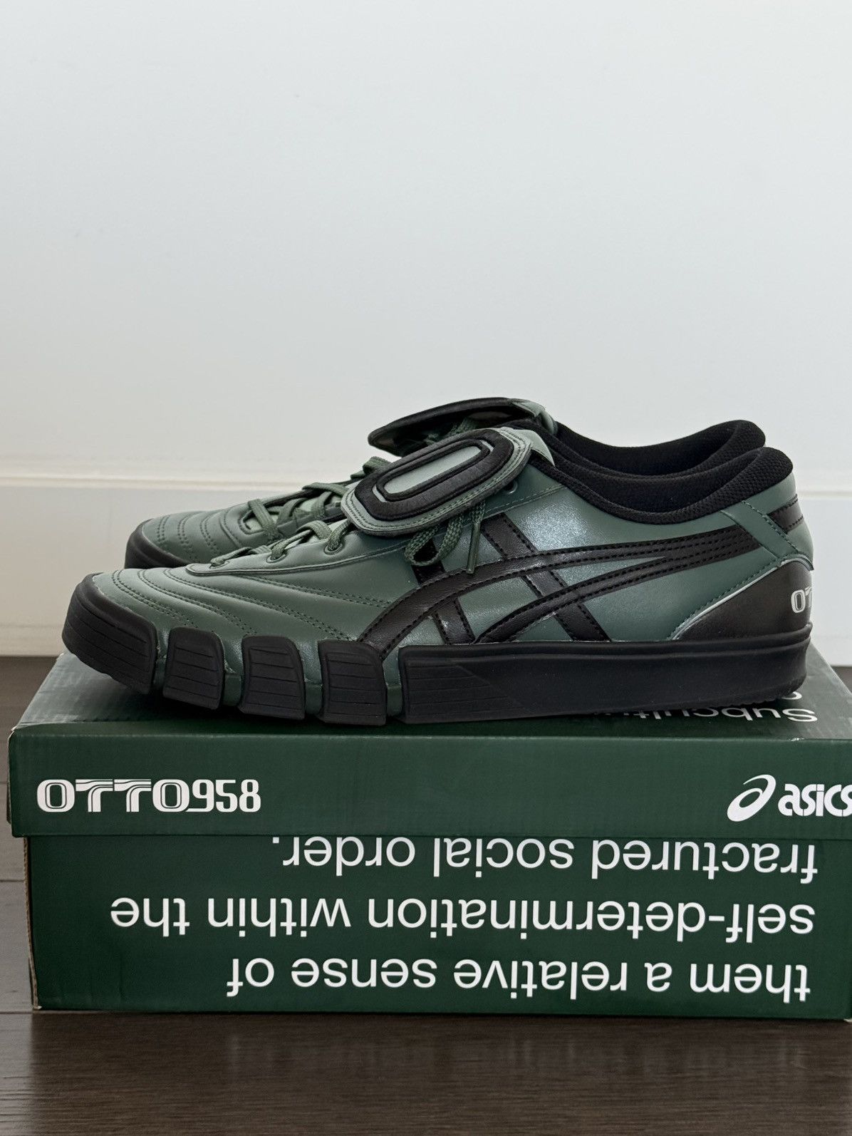 Asics × OTTO 958 ASICS Otto958 X Gel-Flexee 958 “Hunter Green/Black” Size US 11 / EU 44 - 1 Thumbnail