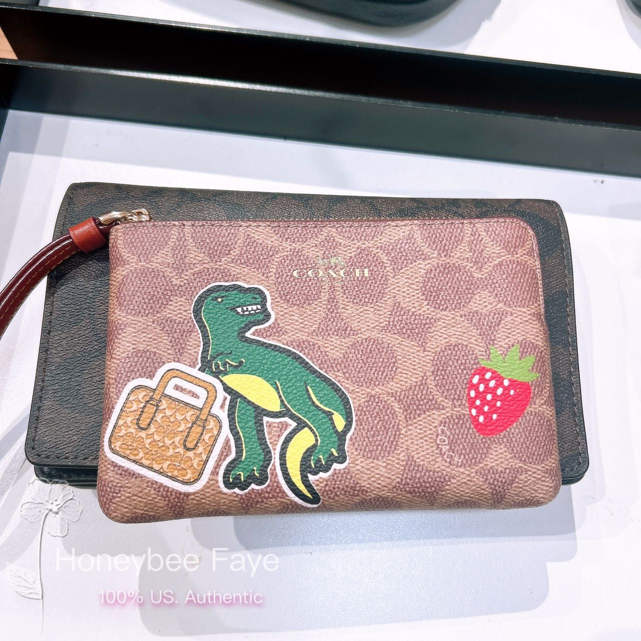 Coach Corner Zip Wristlet In Signature Canvas With Sticker Print Size ONE SIZE - 1 Thumbnail