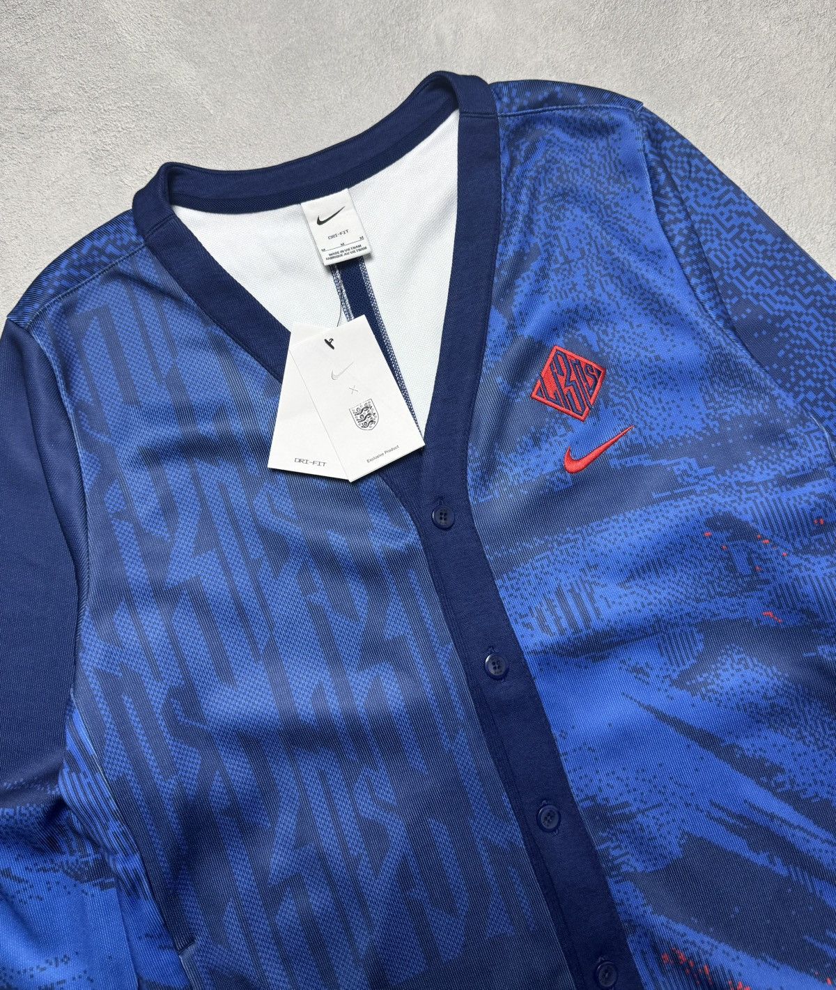 Nike England 2022 2023 Football Soccer Button Cardigan Nike Size US M / EU 48-50 / 2 - 3 Thumbnail