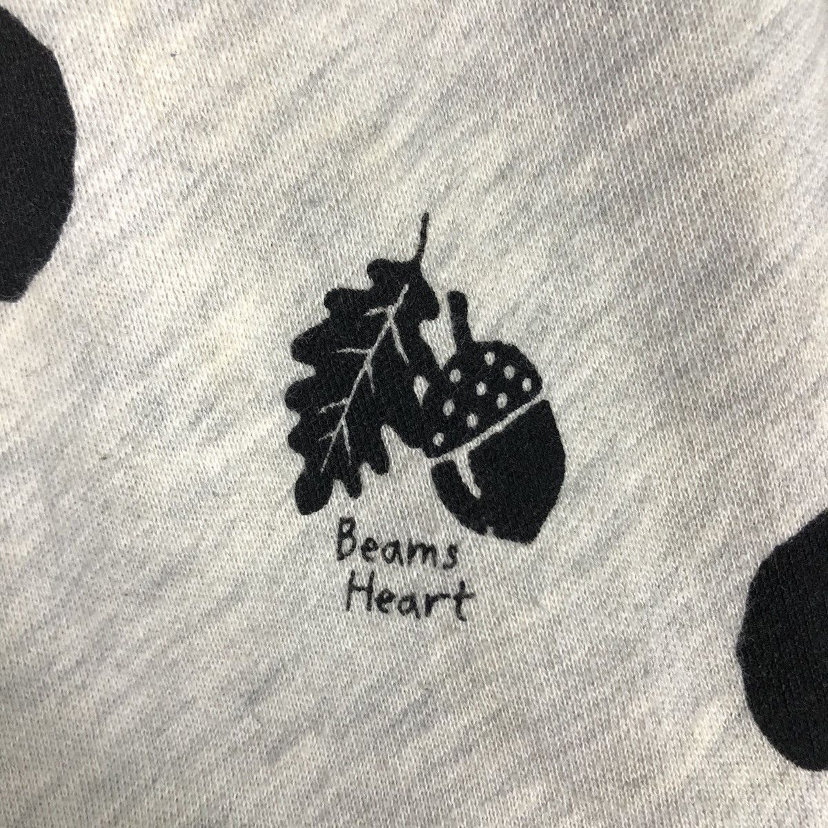 Japanese Brand BEAMS HEART Polka Dot Crewneck Sweatshirt Issey Miyake Size US M / EU 48-50 / 2 - 13 Thumbnail