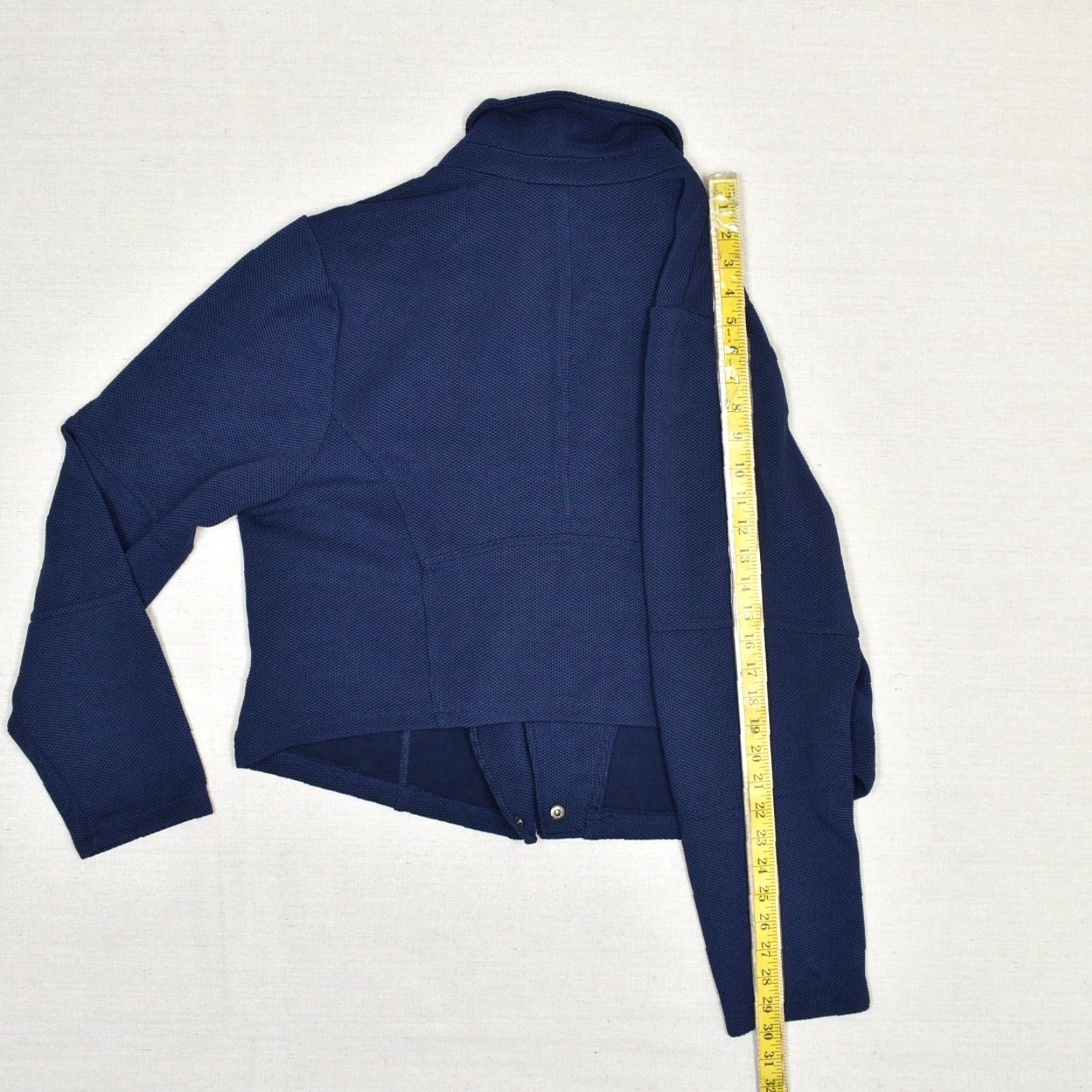 Torrid Torrid Blazer Full Zip Jacket Blue Plus Size 3 Texture Women Solid Polyester Jacket, Basic, 3 Texture, Plus Size Womens Size XS / US 0-2 / IT 36-38 - 6 Thumbnail