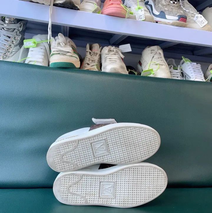 Louis Vuitton Louis Vuitton Frontrow Low-top Fashion Sneakers -2508 Size US 5 / IT 35 - 4 Thumbnail