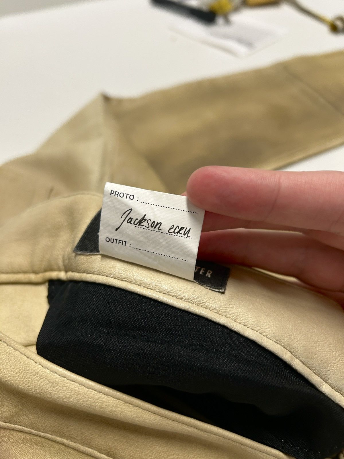 Ann Demeulemeester FW2015 1/1 sample calf leather "Jackson Ecru" Pants Size US 30 / EU 46 - 4 Thumbnail