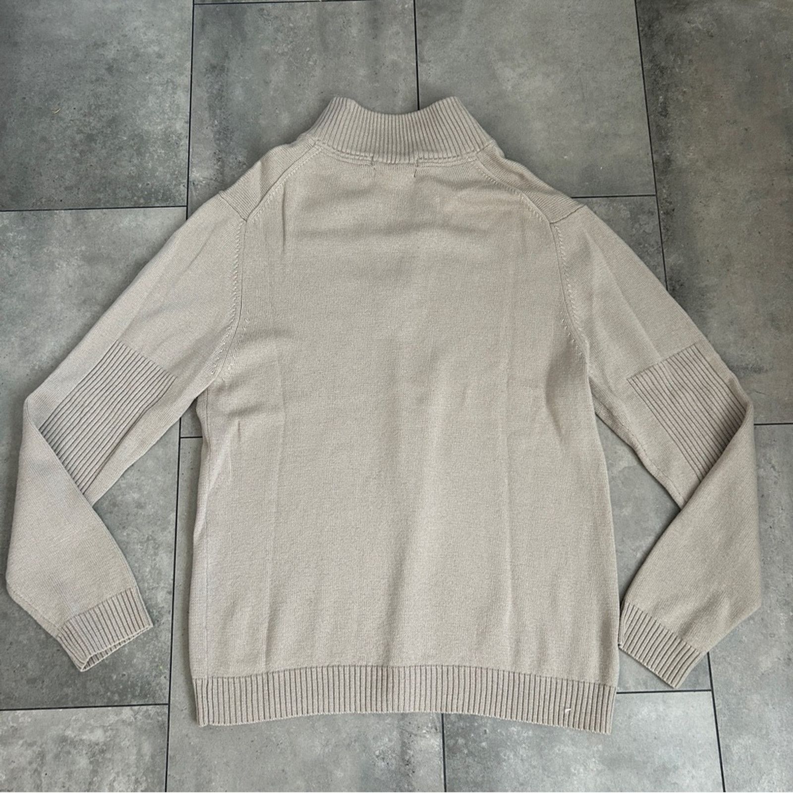 Banana Republic Banana Republic extra fine merino wool tan sweater L Size US L / EU 52-54 / 3 - 5 Thumbnail
