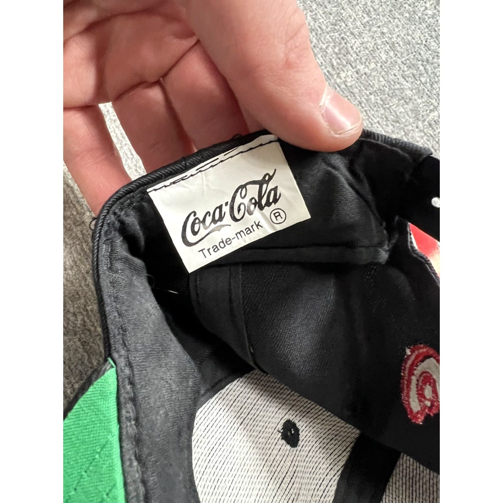 Vintage VINTAGE Coca-Cola Snapback Hat Cap USA Red Black Adjustable Men Mens Hat Cap Coca-Cola Bear KC Vintage Size ONE SIZE - 7 Thumbnail
